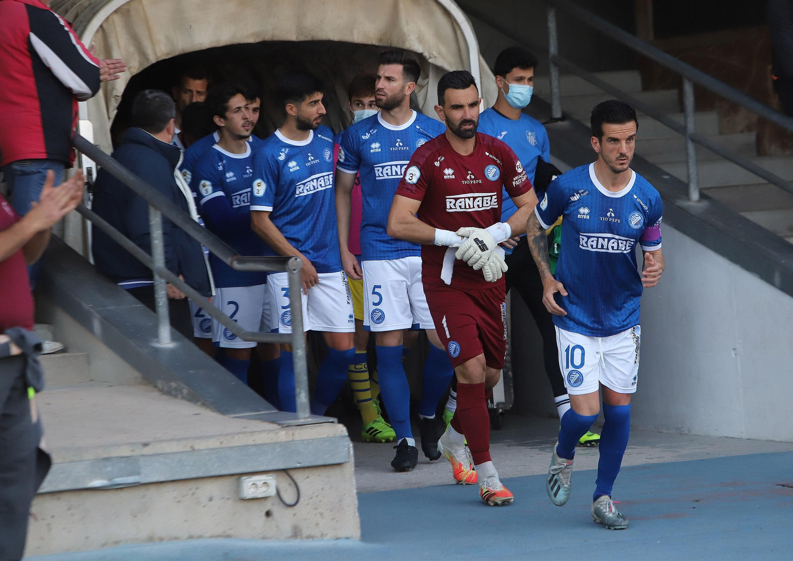 Imágenes del partido entre el Xerez DFC-Conil