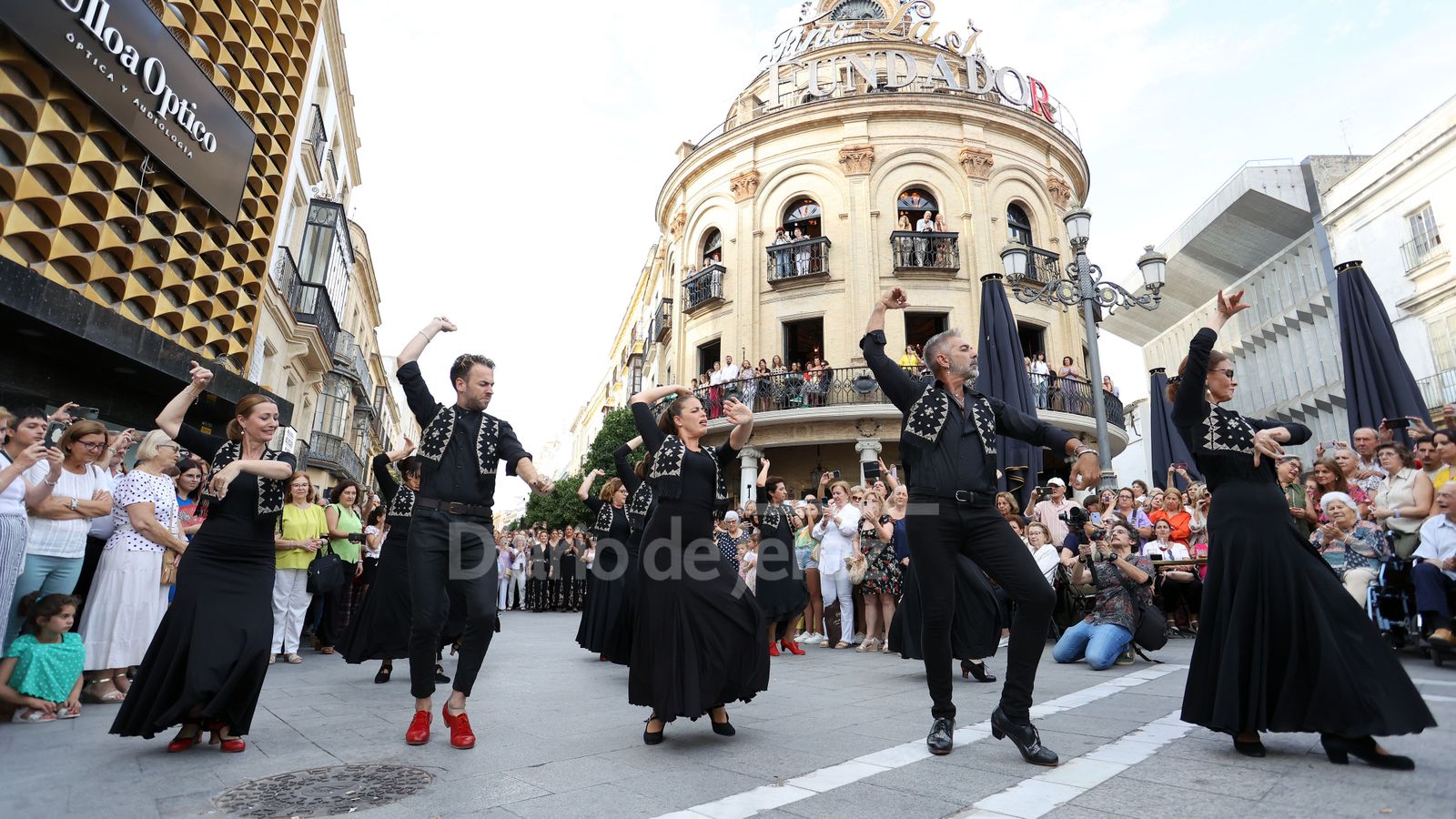 Flashmob de la academia de baile de Fani Muñoz en Jerez