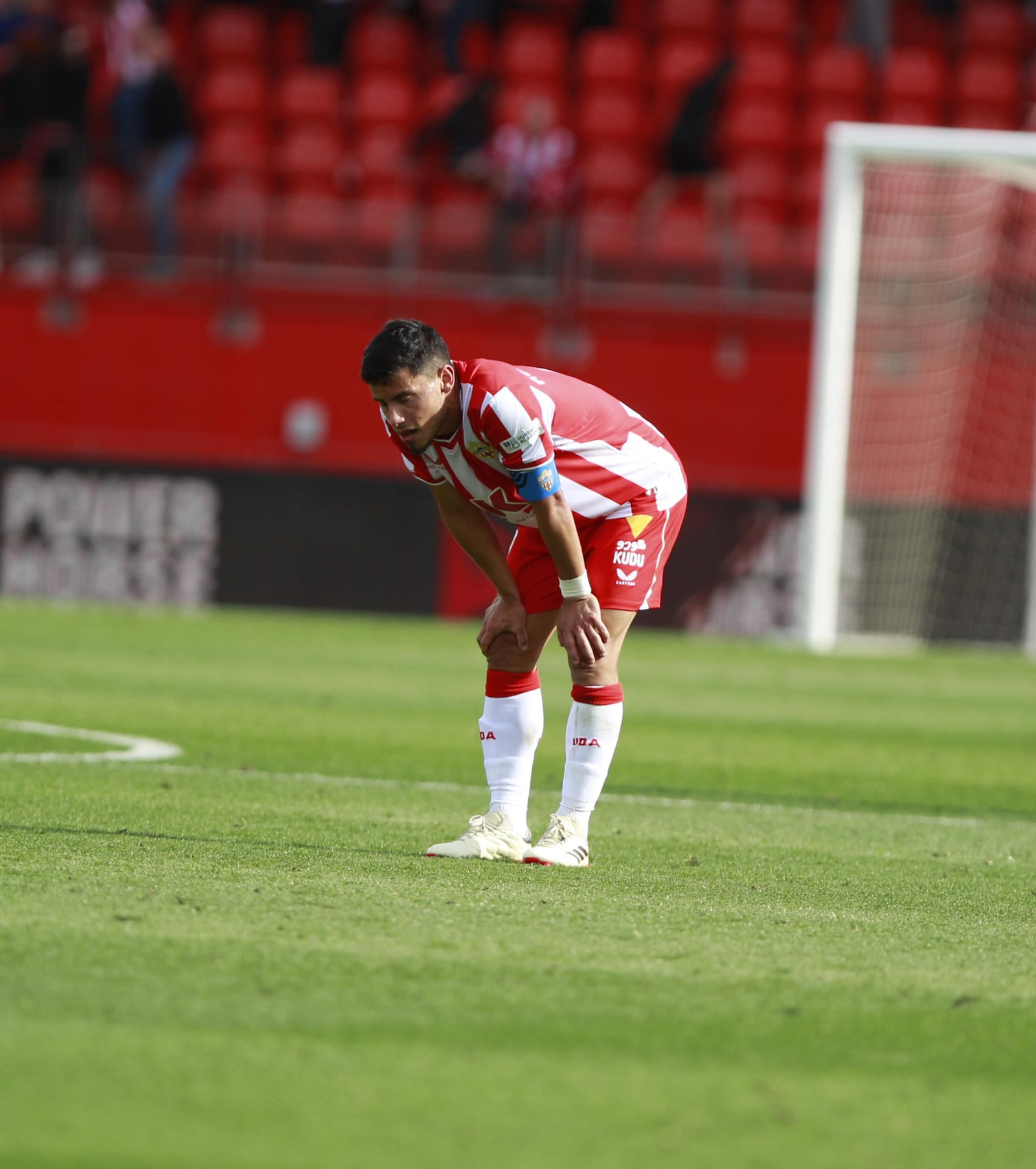 Las mejores imágenes del partido de fútbol U.D. Almería-Villarreal C.F.