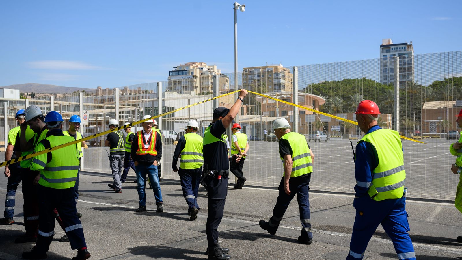 Ejercicio de protección del Puerto de Almería.