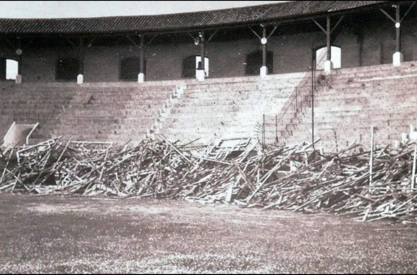 Fotos históricas de la plaza de toros de La Línea
