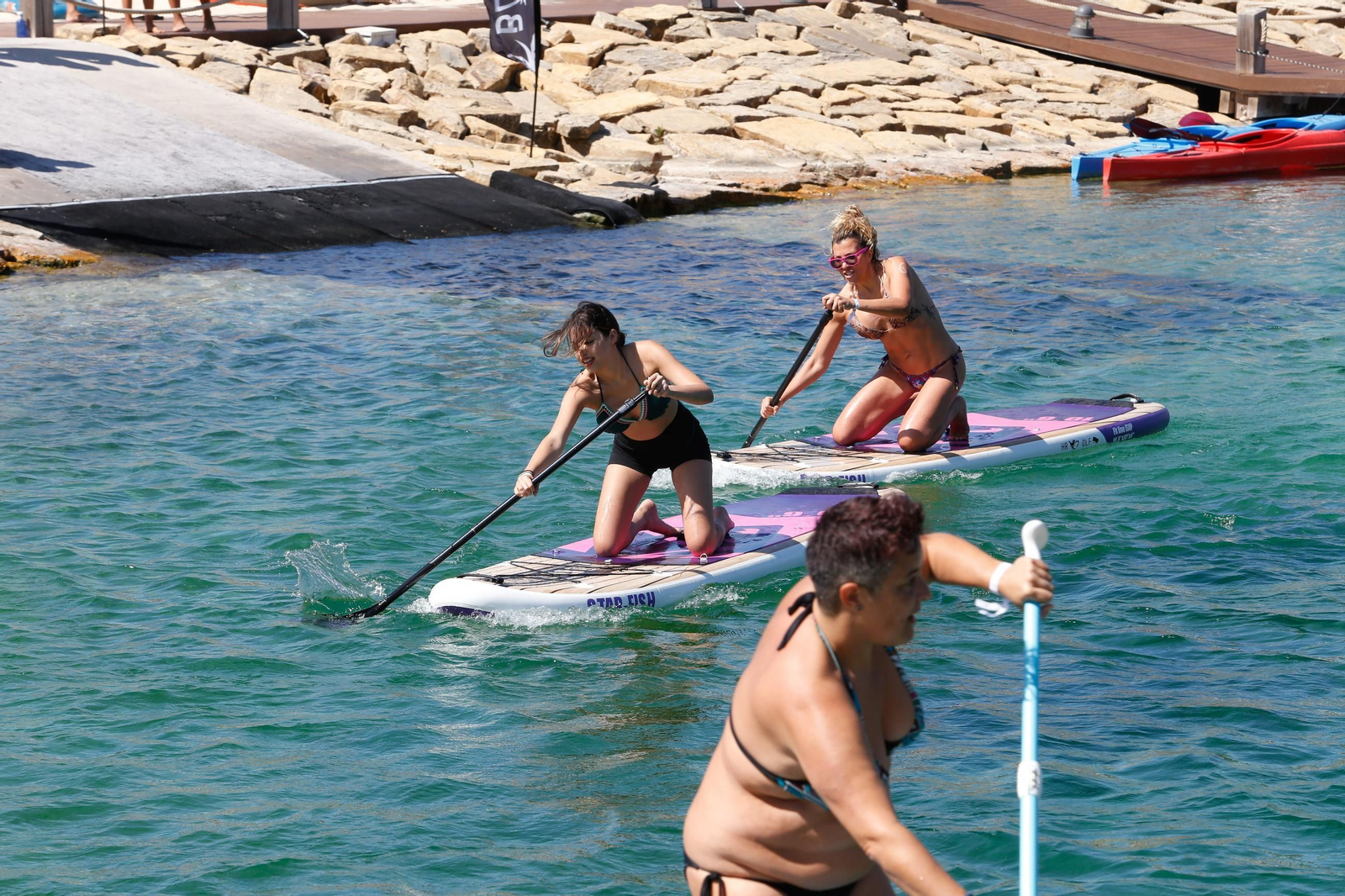 Sotogrande se vuelca con la solidaridad: las mejores imágenes de la Charity Paddle Surf Race 2025