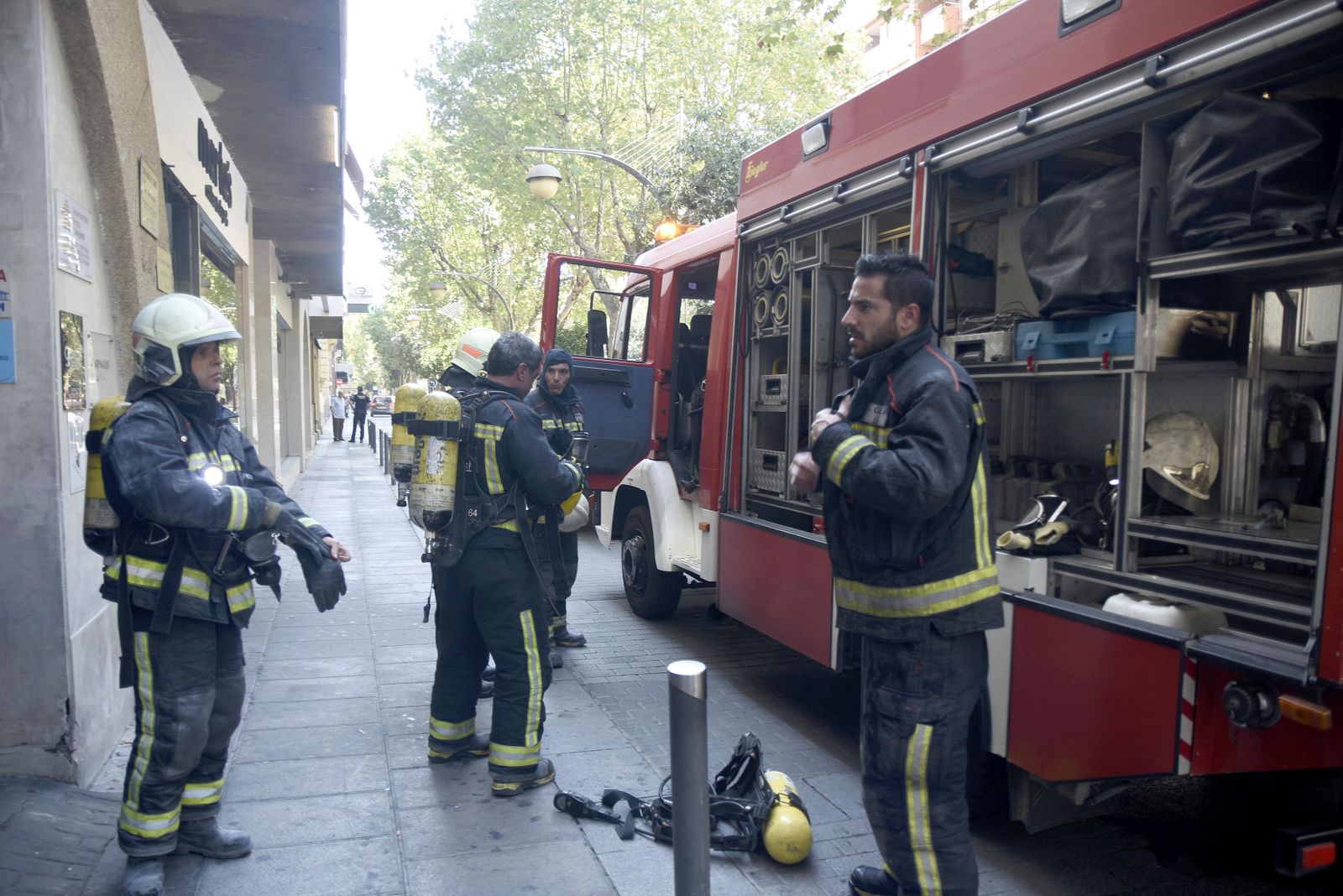Bomberos de Córdoba en un incendio.