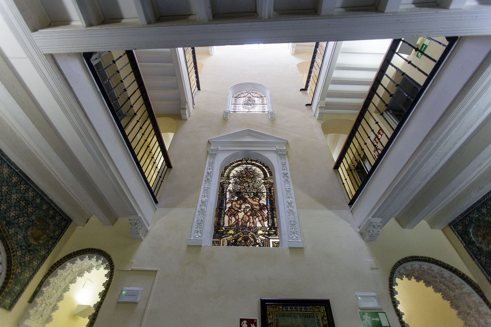 El distinguido edificio de la Delegación de Cultura en Cánovas del Castillo