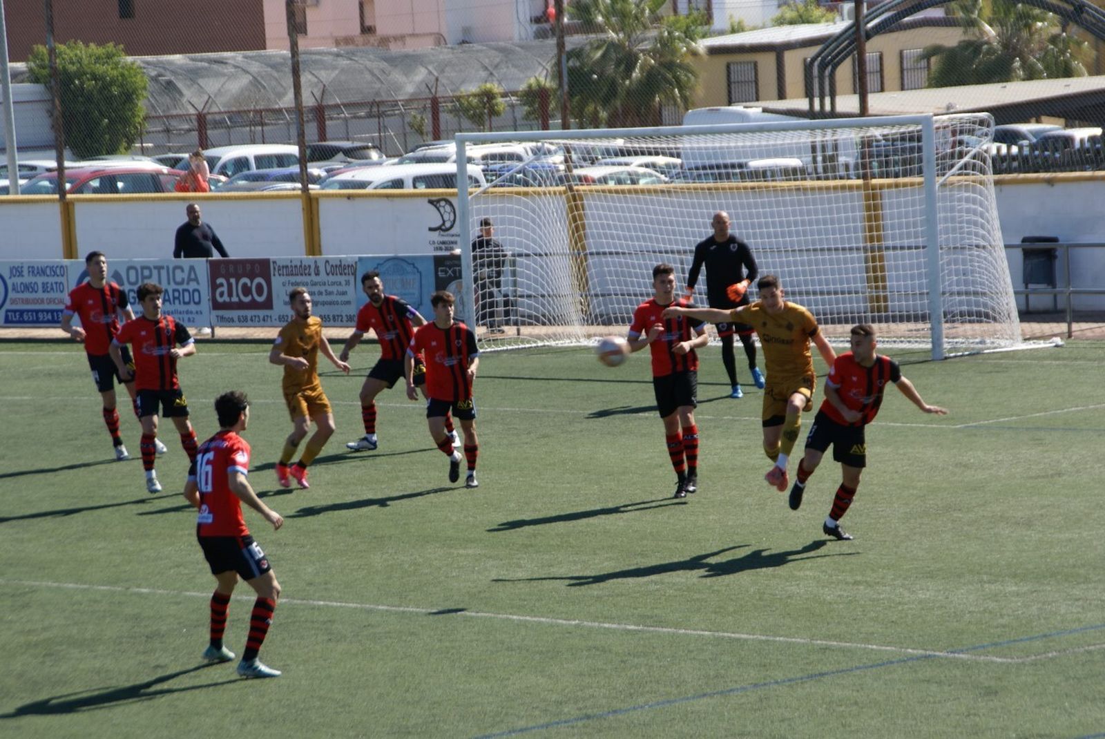 El Cartaya no encontró el premio que merecía en Las Cabezas de San Juan.