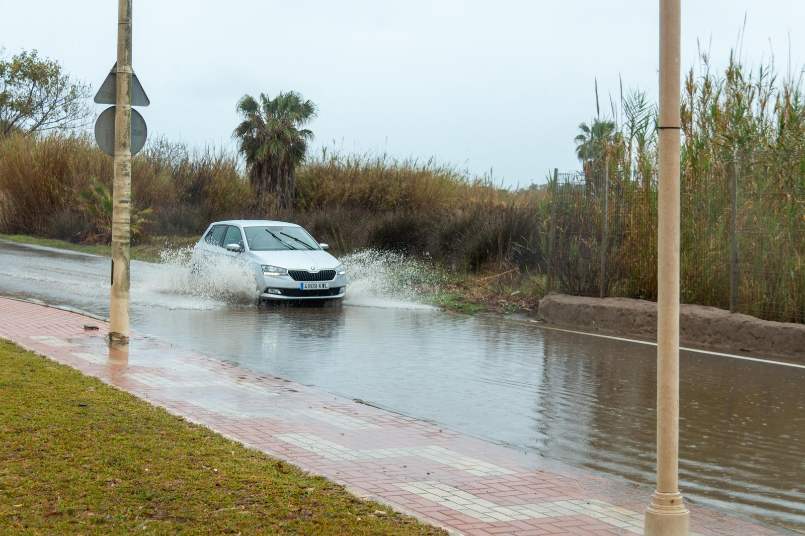 Los destrozos del temporal en la Costa de Granada, en imágenes
