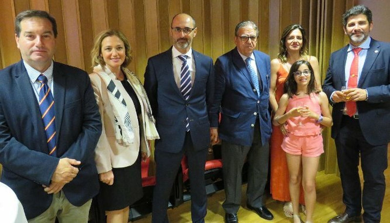 Juan Luis Beira, Cristina Cano, Francisco Moreno, José, Nuria y Antonio Frontado durante el acto.