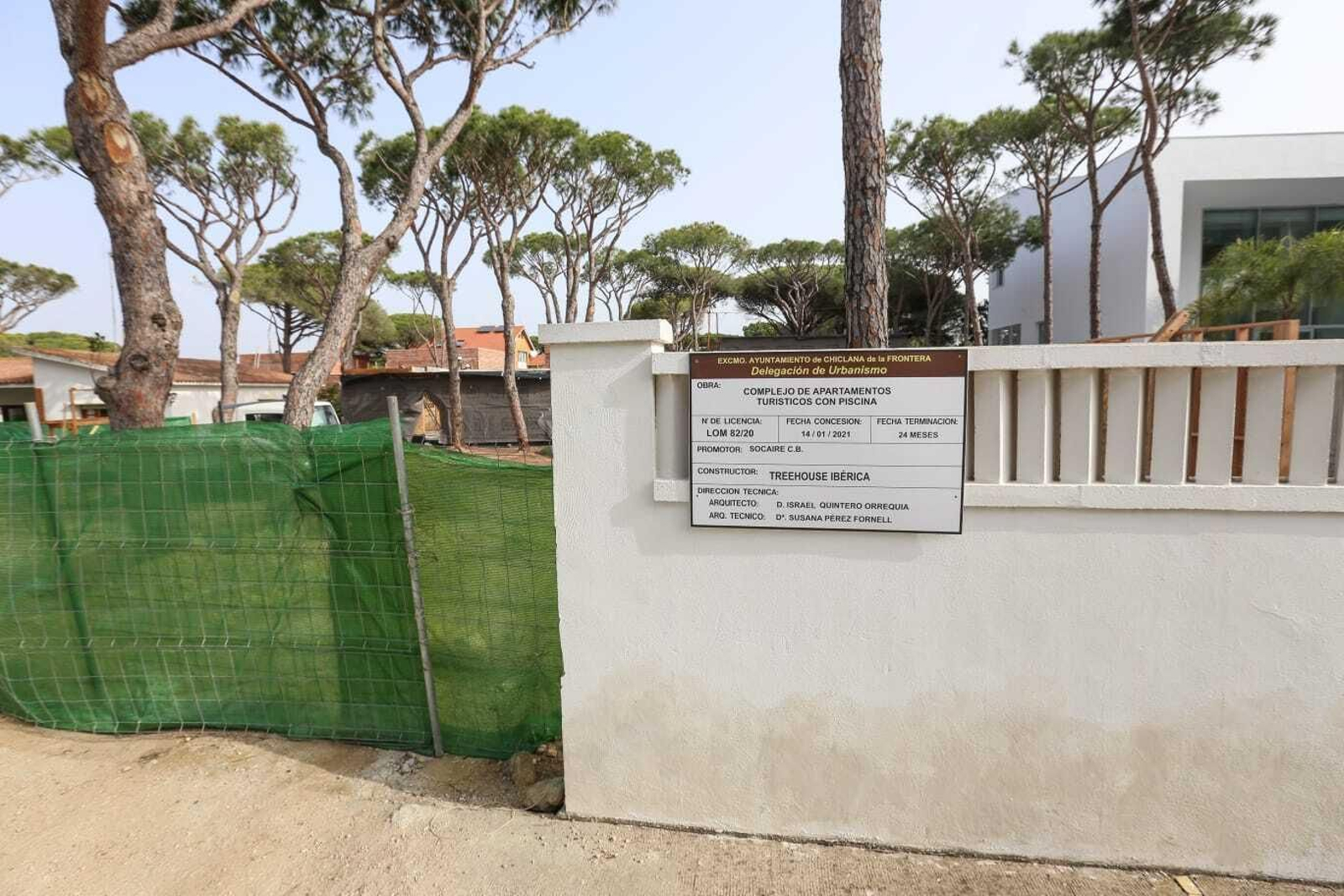 Actuaciones de reforma y ampliación de apartamentos turísticos en la zona entre Coto San José y Costa Sancti Petri.