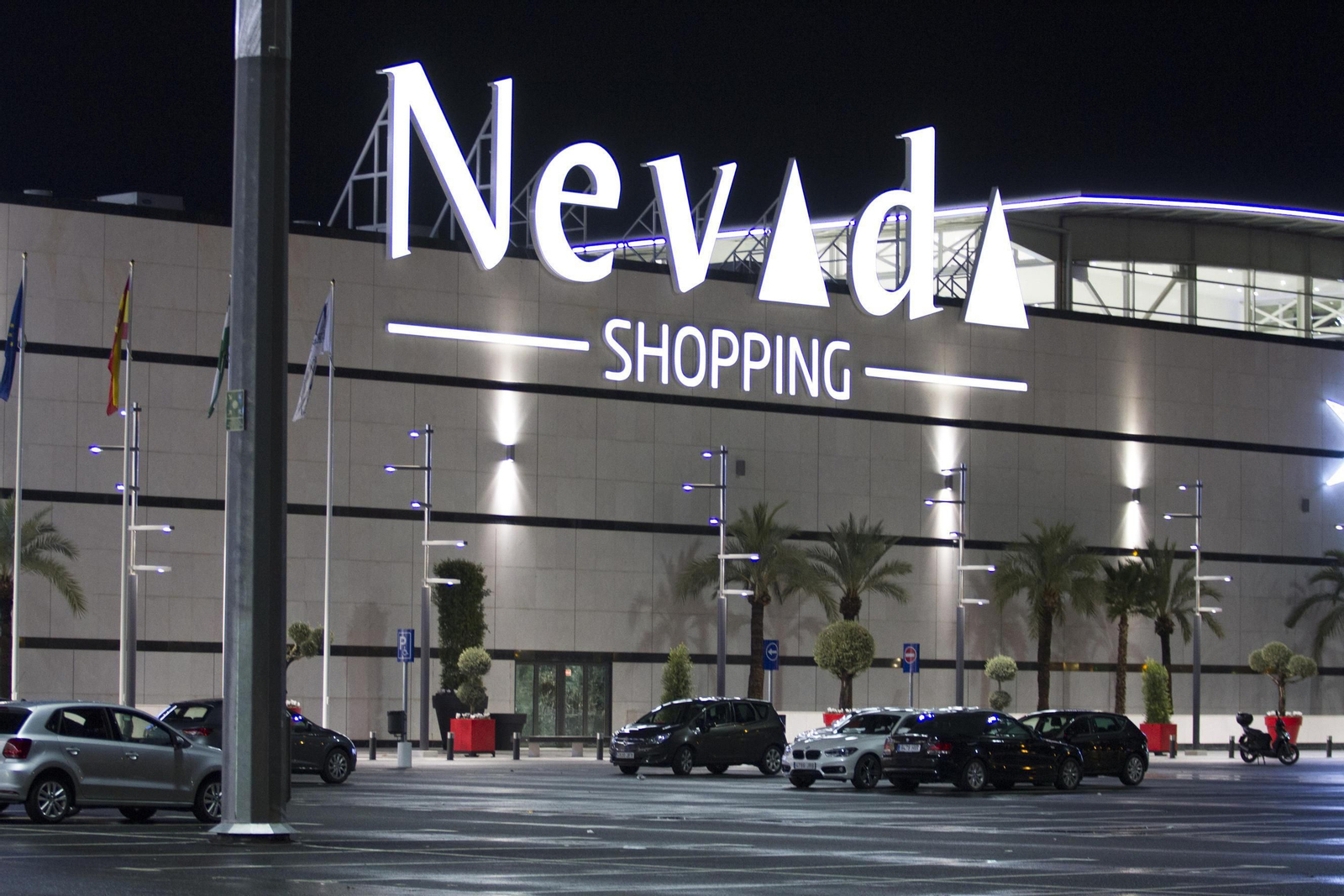 Fiesta en Granada por la apertura del Nevada