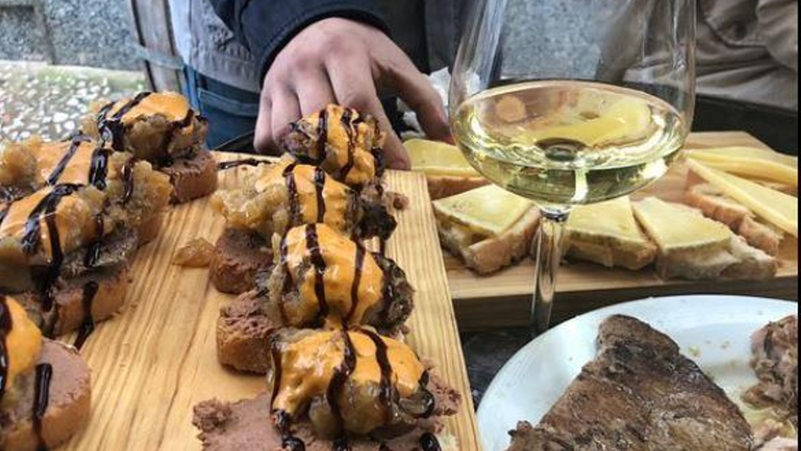 Carne a la brasa en Casa Ferre