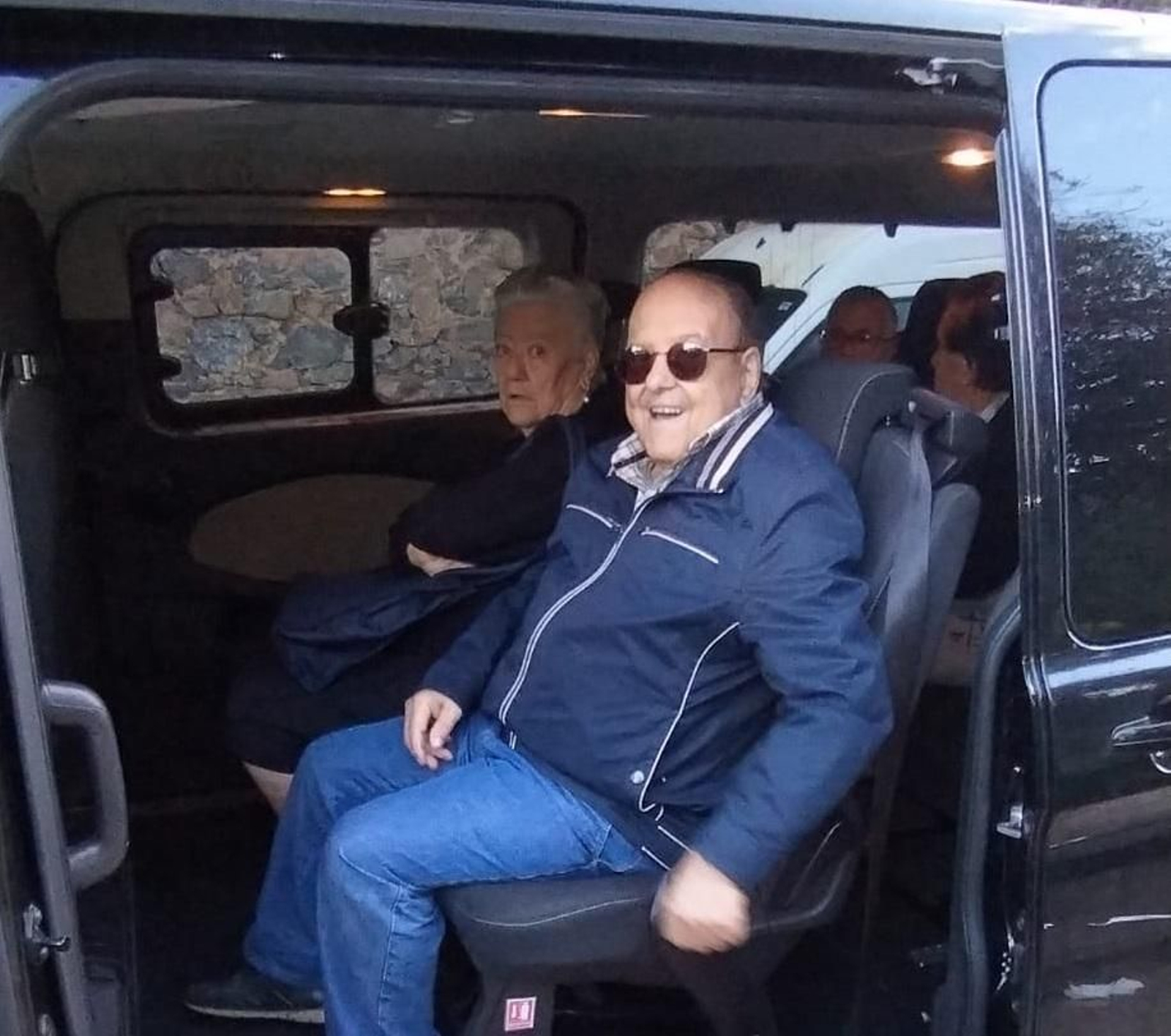 Usuarios del servicio de  taxi a demanda.