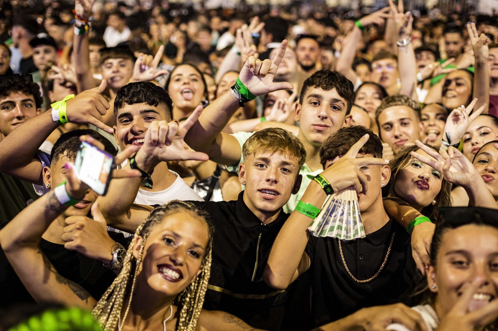 Búscate en las imágenes del concierto de JC Reyes en Concert Music Festival