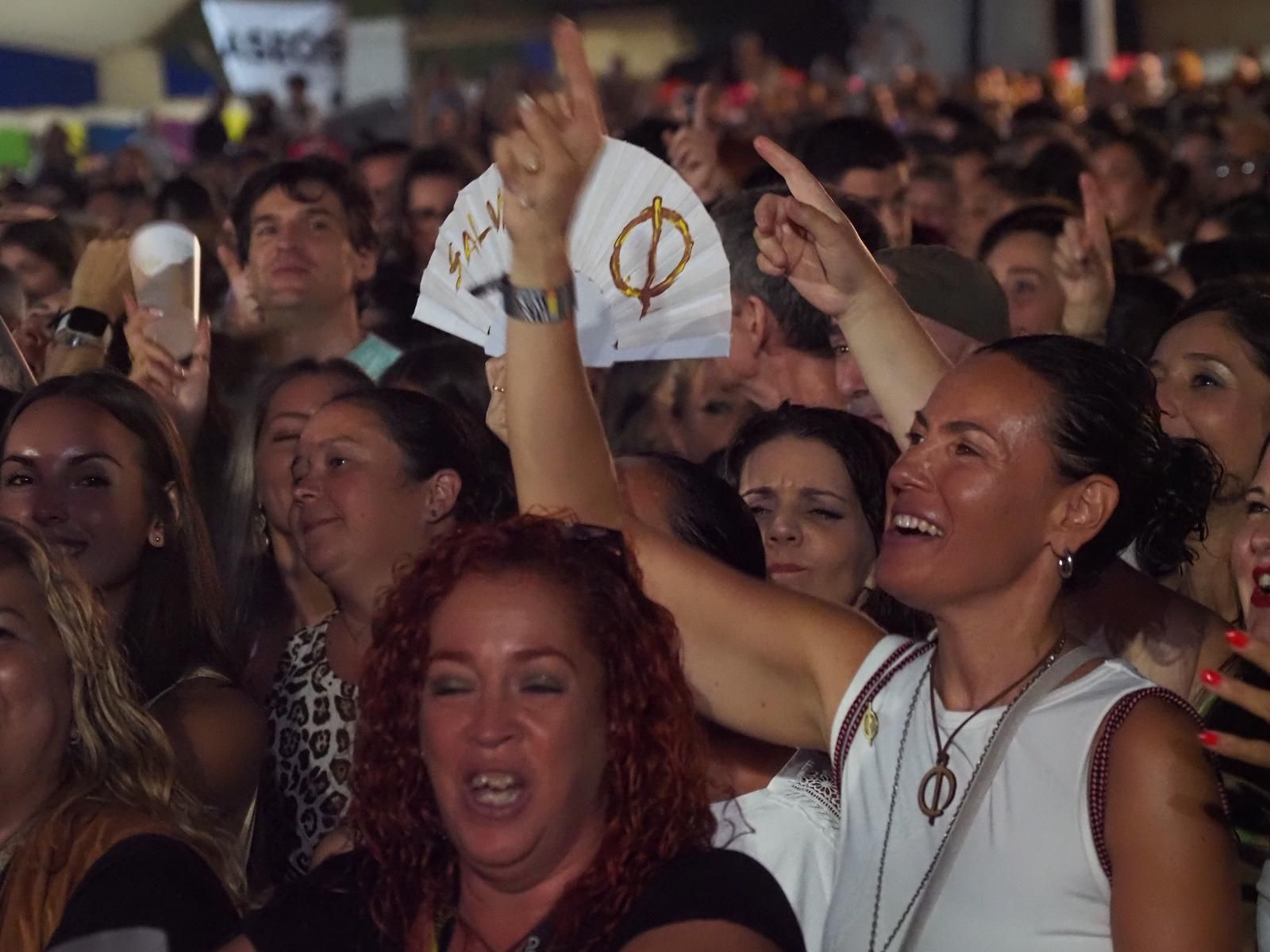 Las mejores imágenes del concierto de Manuel Carrasco en Isla Cristina