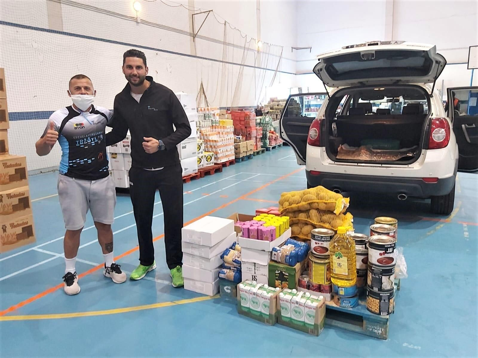 Donación de la Escuela Jerezana de Triatlón. Donación de la Escuela Jerezana de Triatlón.