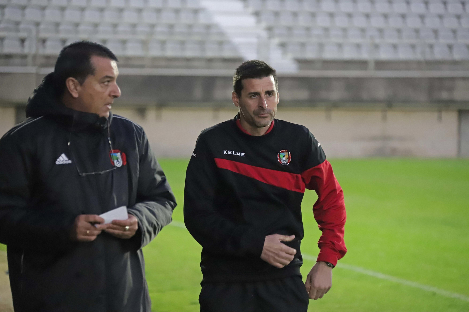 Cachola, con gesto contrariado en el Nuevo Mirador.