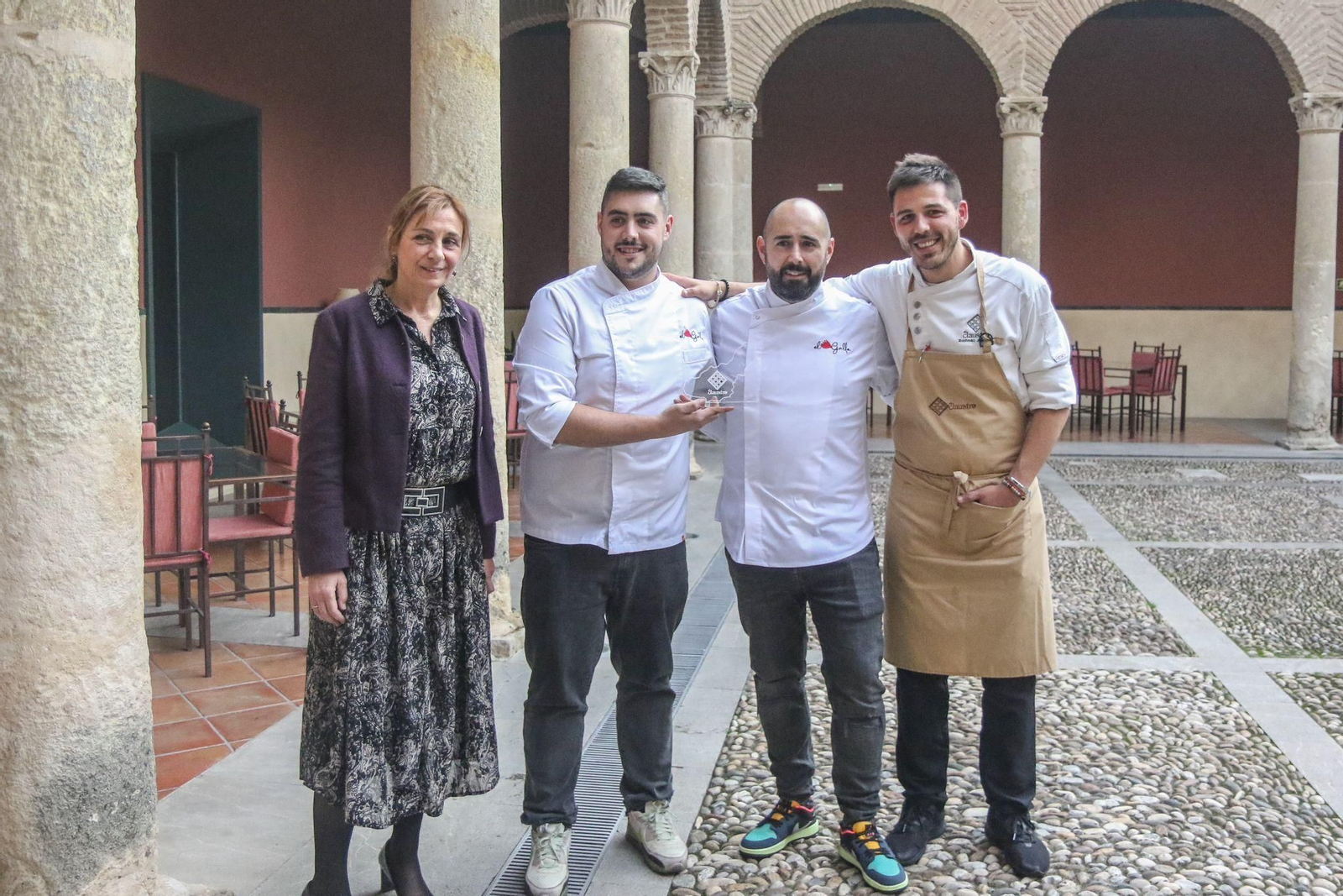 El impresionante menú a cuatro manos en el Claustro de Santa Paula, las imágenes