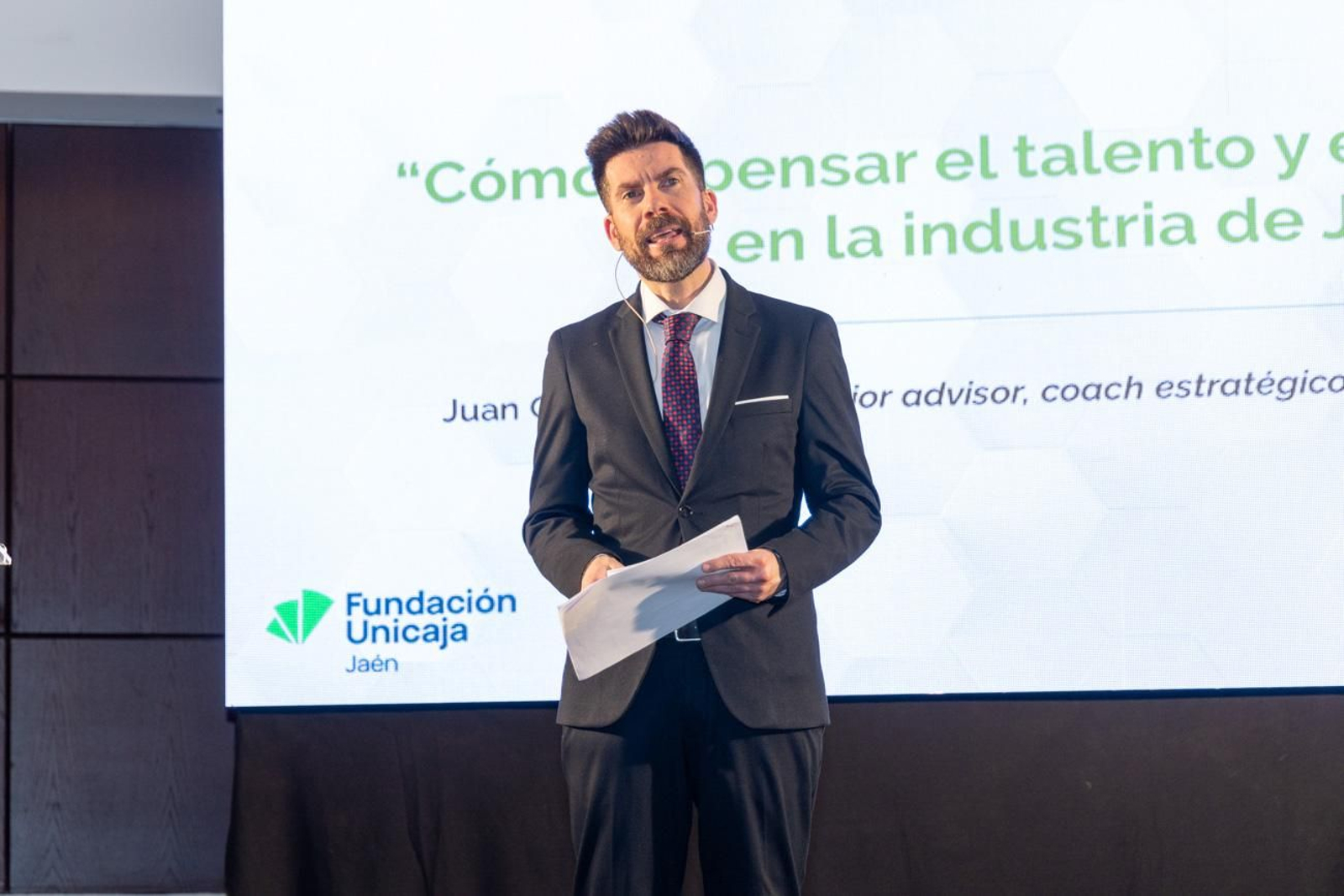 Entrega de distinciones y apertura del III Encuentro Provincial Jaén por Industria