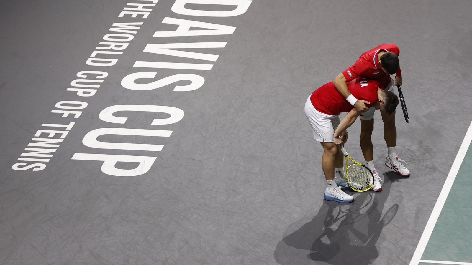 Djokovic consuela a Kecmanovic.