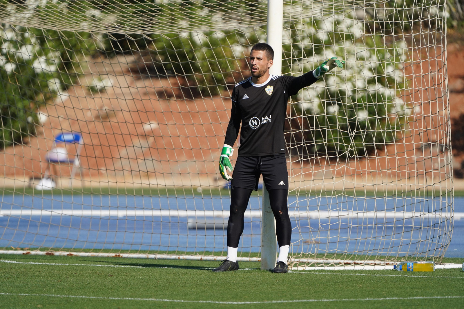 Entrenamiento matutino de la UDA (jueves 4)