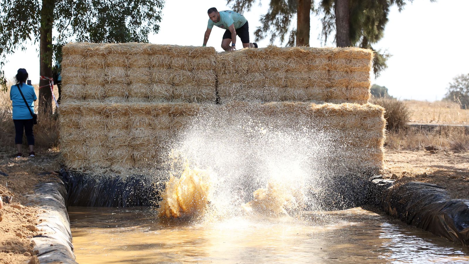 Búscate en la V Carrera del Barro de La Barca