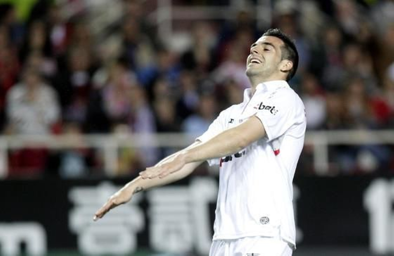 El Sevilla y el Xerez empatan en el Sánchez Pizjuán. / Antonio Pizarro