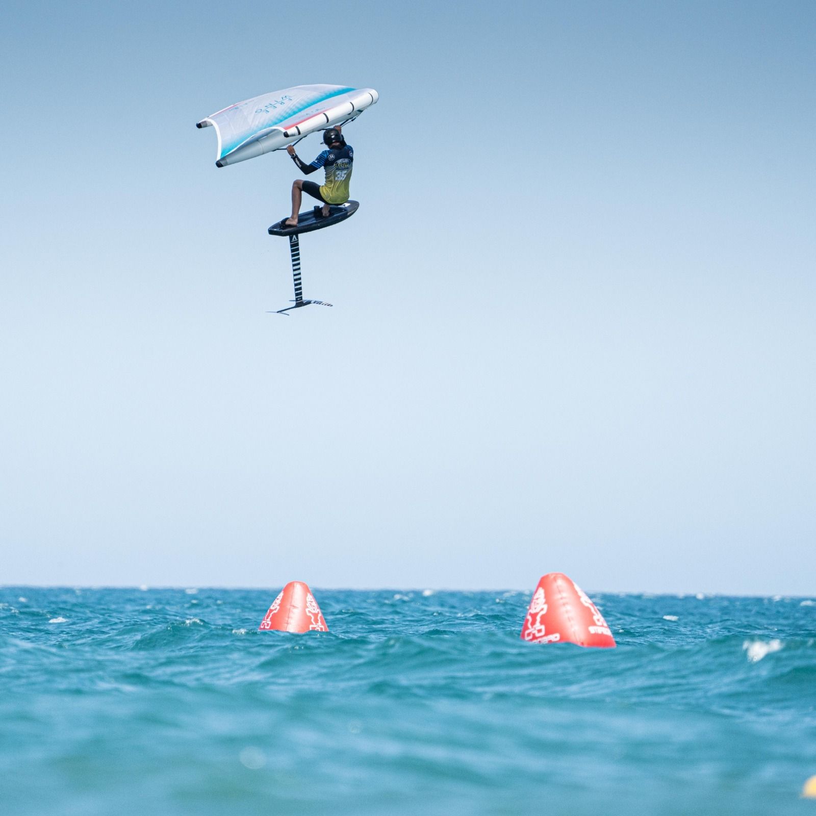 El Wingfoil deja imágenes espectaculares en Torremolinos