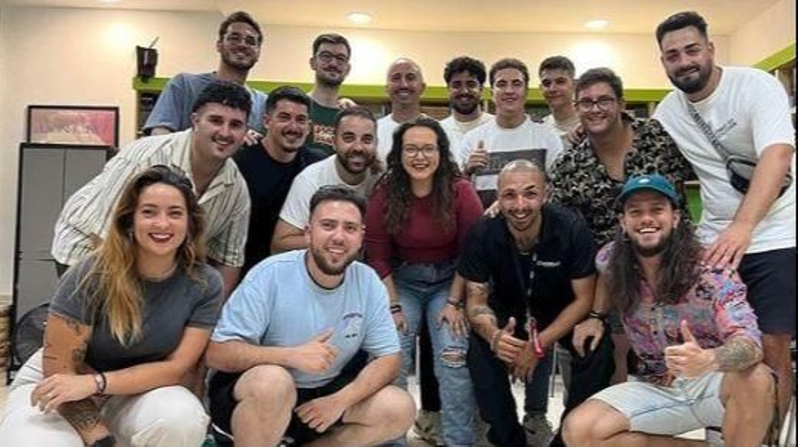 La chirigota 'Comparsa Los calaíta (fuimos a por tabaco)'.