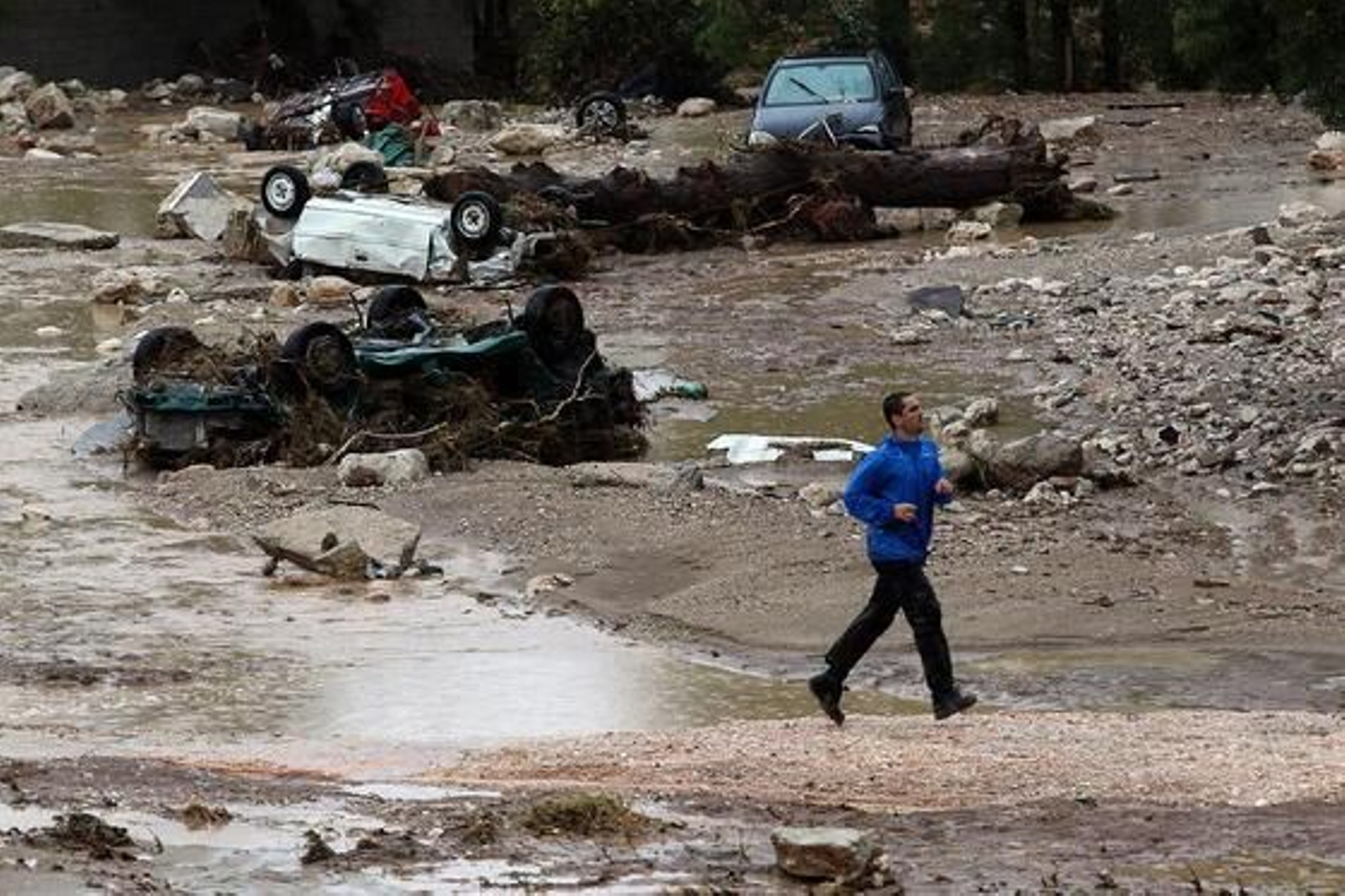 Imágenes de varios municipios afectados por las precipitaciones

Foto: J. Flores - EFE - Ayuntamiento de Cártama