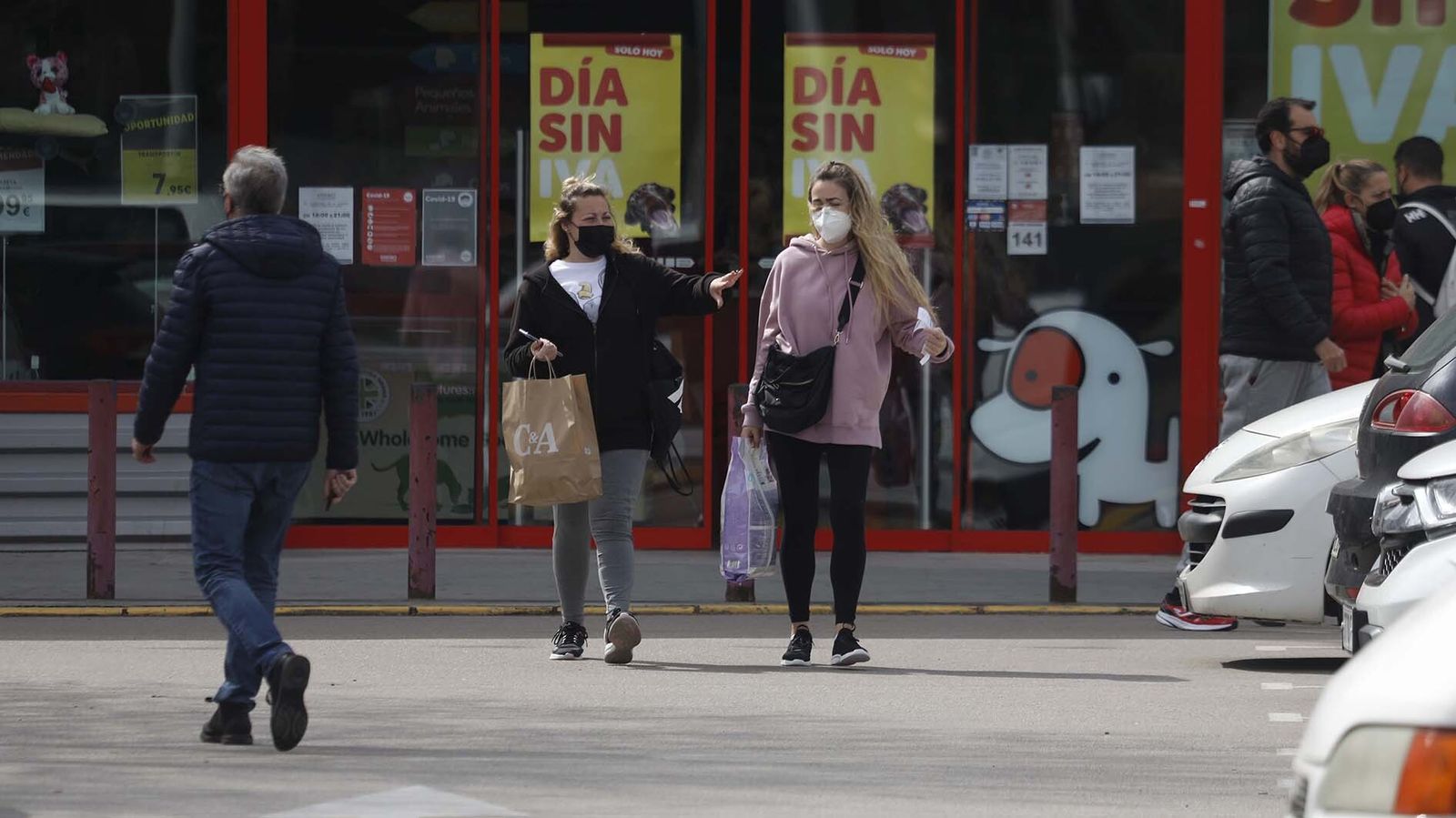 Las fotos del polígono de Palmones, tras el levantamiento del cierre  perimetral de Algeciras y Castellar