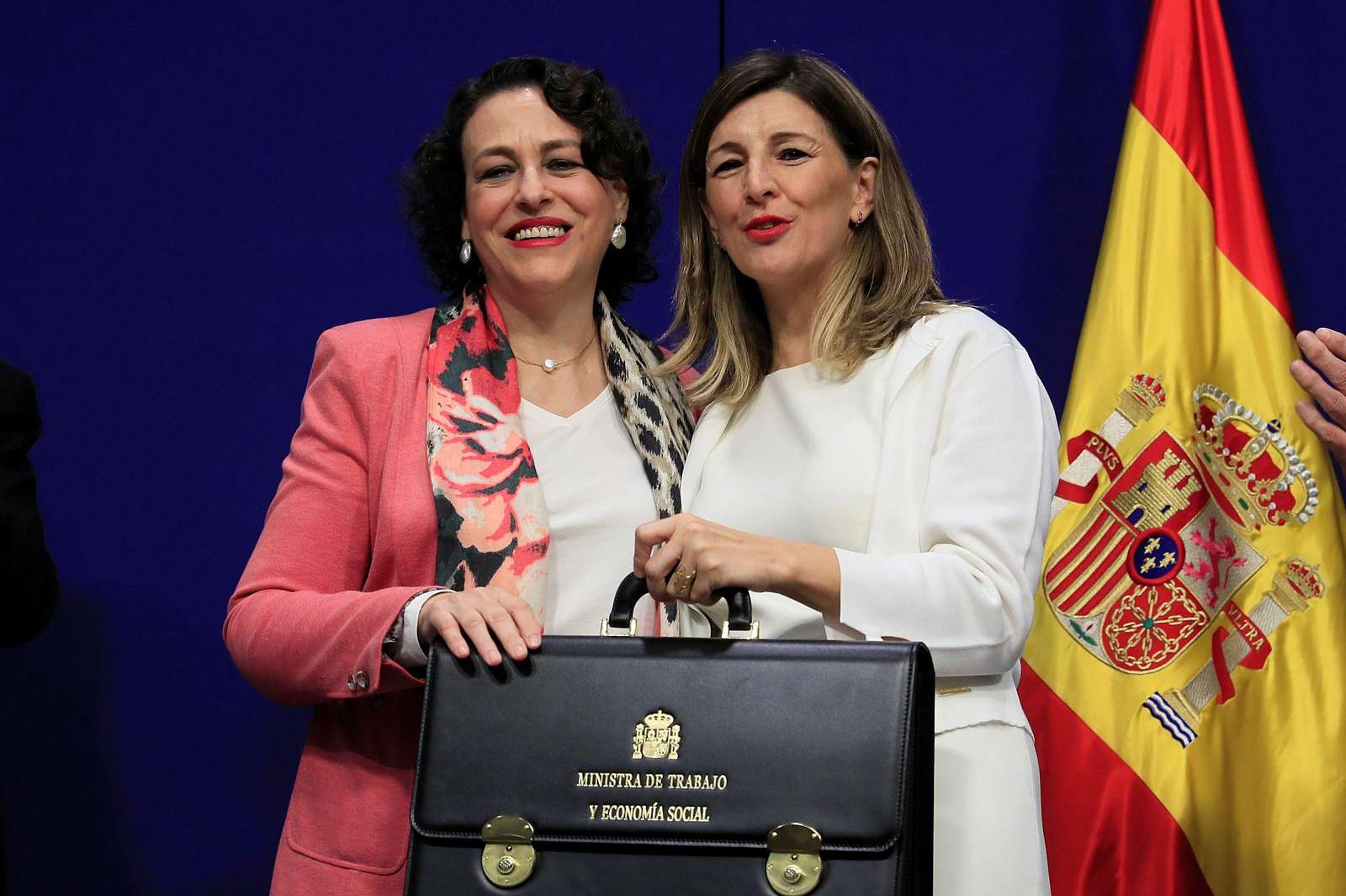 Los ministros reciben sus carteras