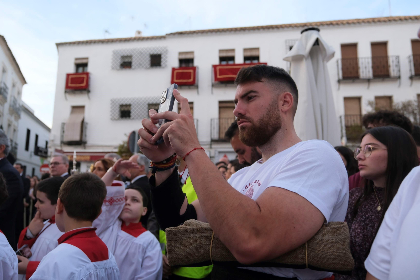 El vía crucis del Cristo de la Providencia de Córdoba, en imágenes