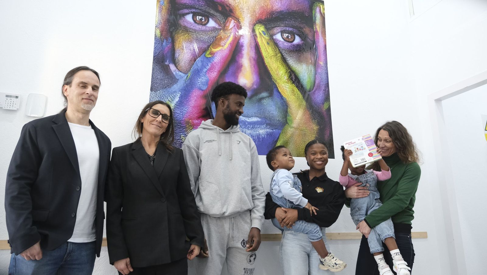 Noesso forma y acompaña a personas en riesgo de exclusión social, en imágenes