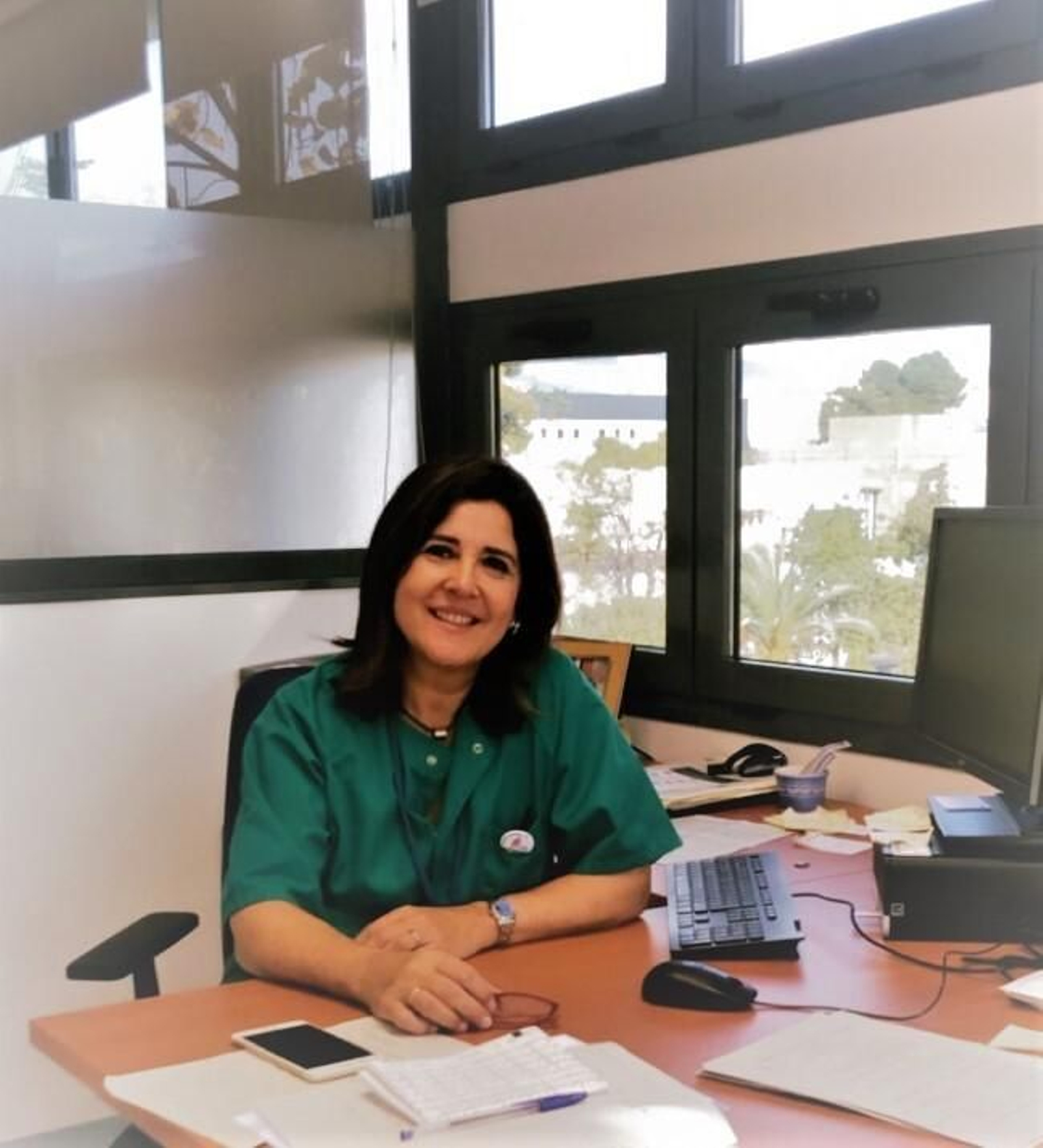 Doctora Carmen de la Fuente, presidenta de SAMIUC.