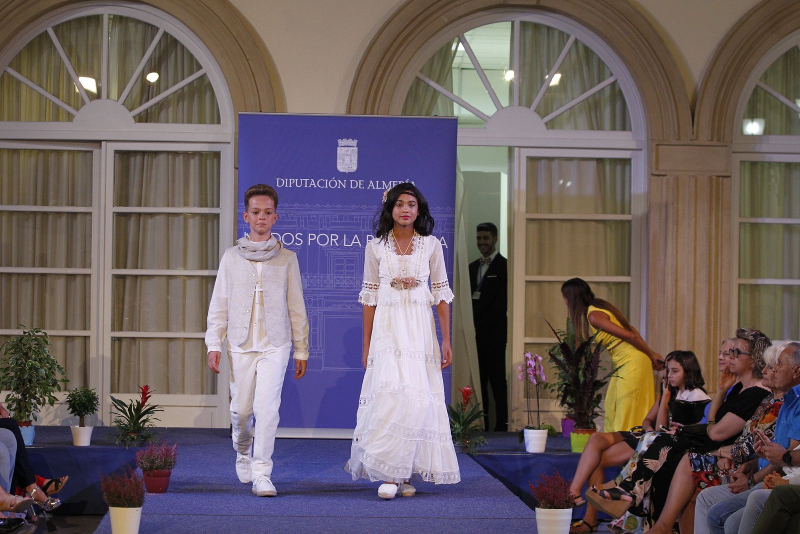 Fotogalería desfile de moda Asociación de Fibromialgia de Almería AFIAL