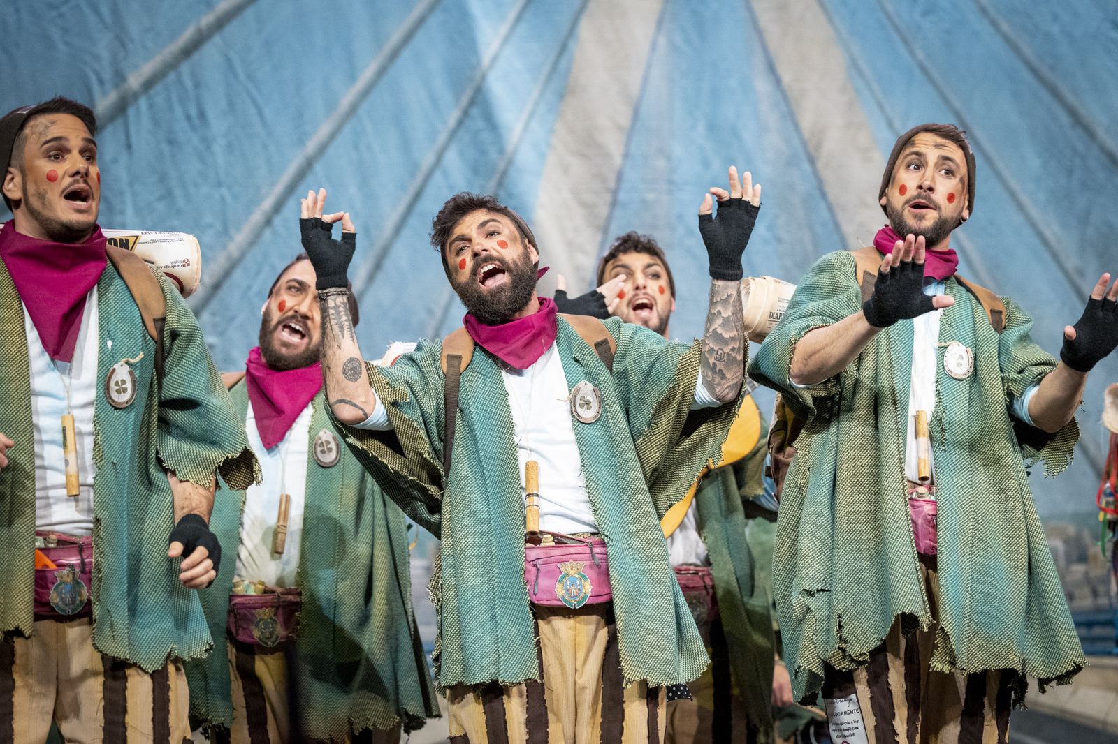 Comparsa 'Los revoleaos'