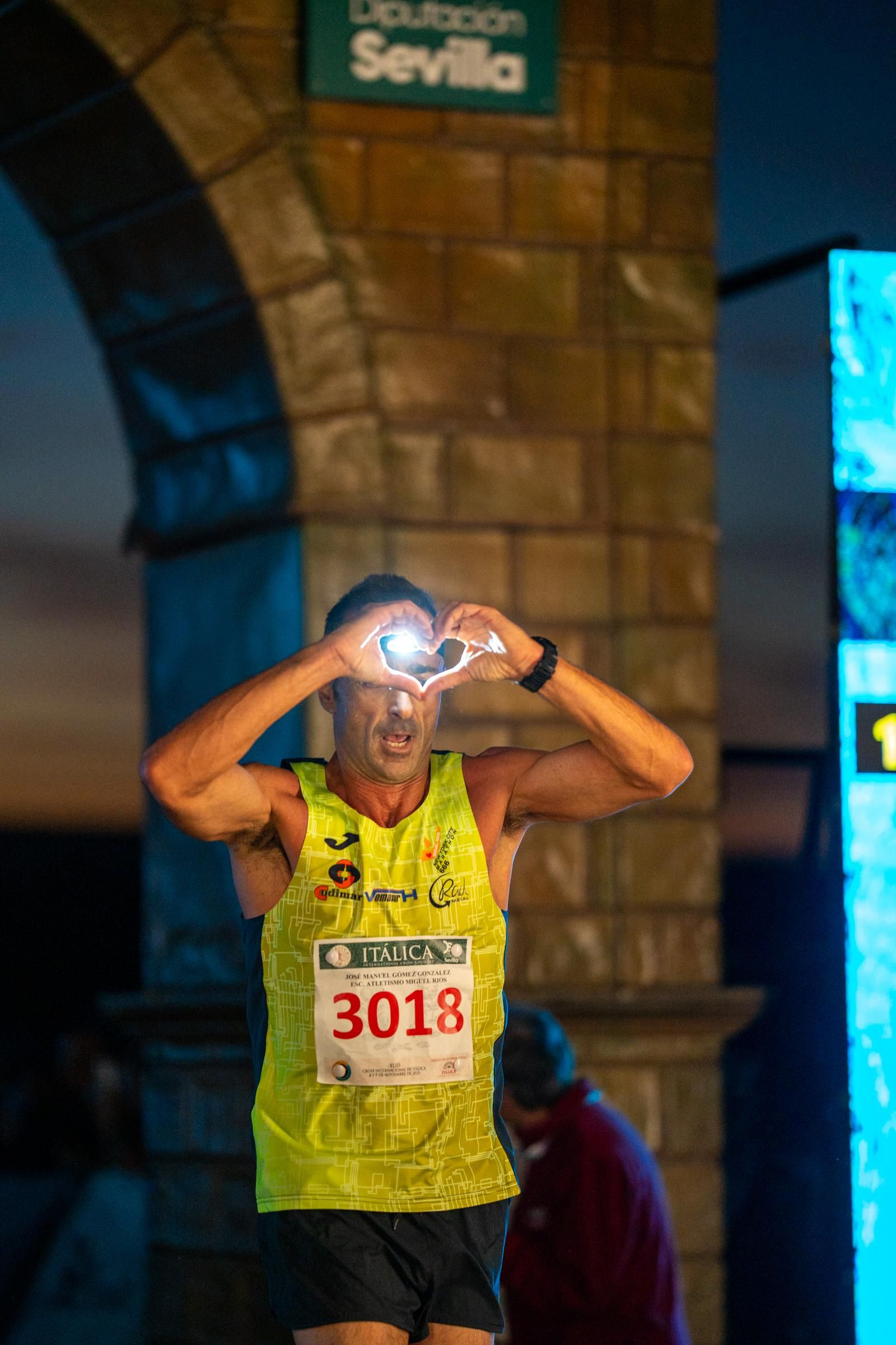 Las fotos de la prueba nocturna del Cross de Itálica