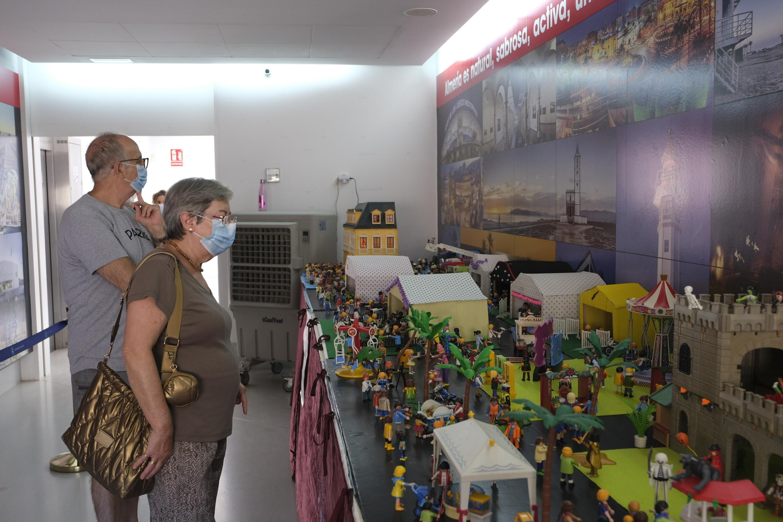 Fotogalería de los playmobil en la Feria de Almería.