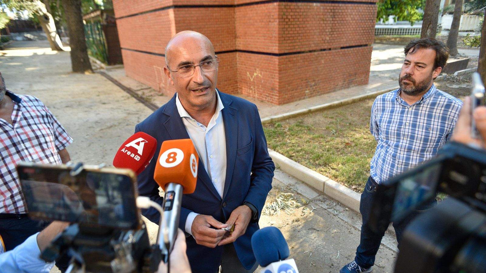 El concejal delegado de Parques y Jardines, Ángel Martínez