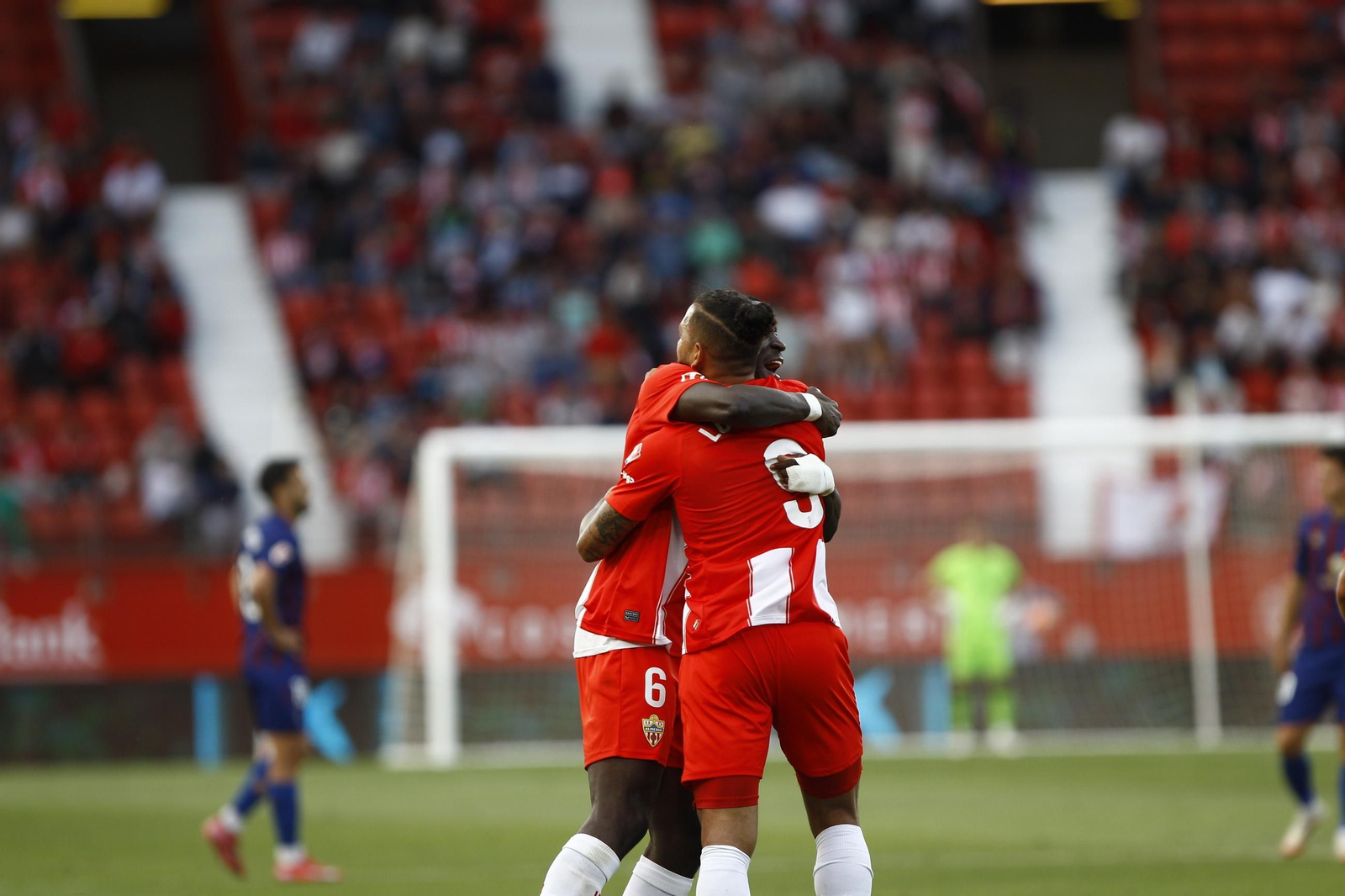 El U.D. Almería-C.D. Eldense, en imágenes