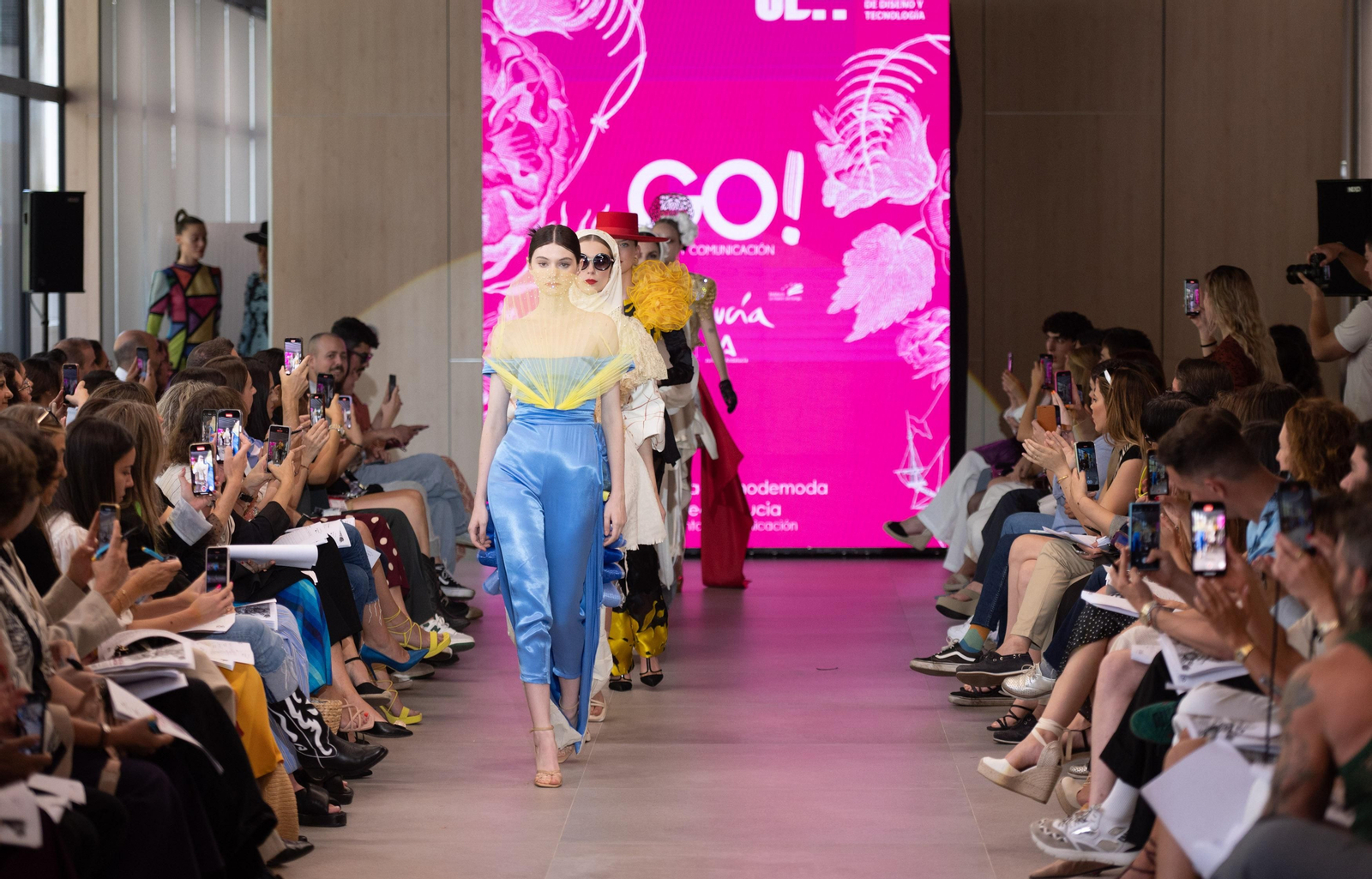 Todas las imágenes del desfile del Concurso 'Andalucía, destino de moda'