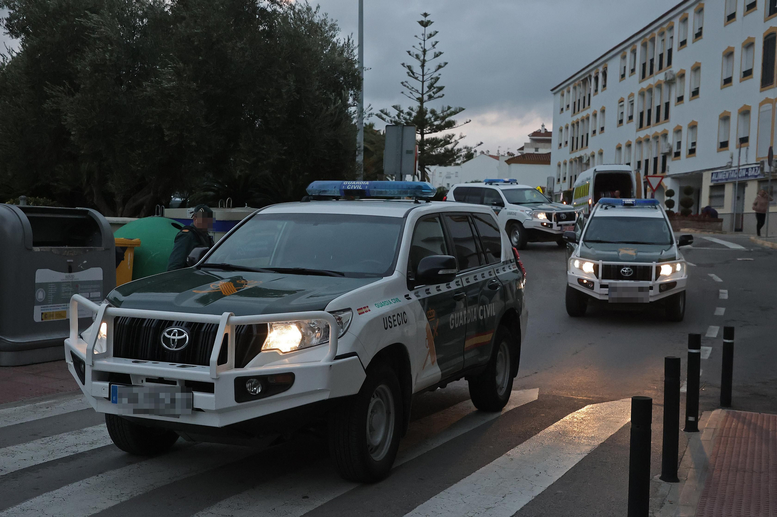 La entrada a los juzgados de San Roque del presunto asesino de Salvi, en imágenes
