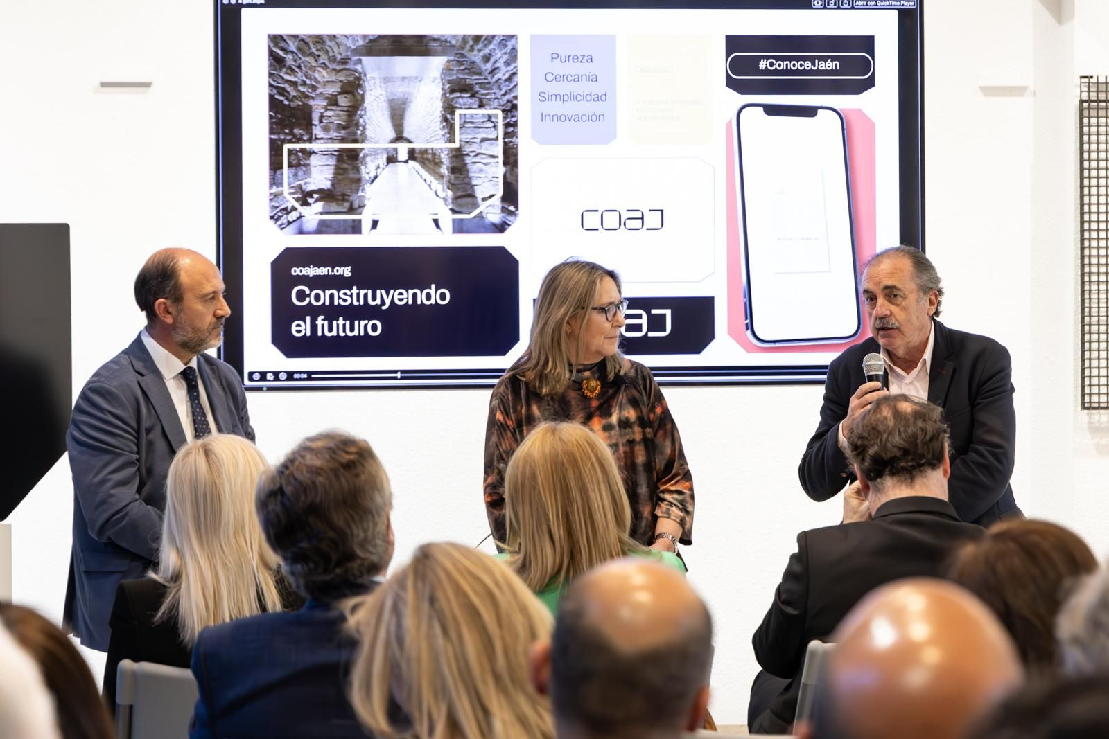 Presentación de la nueva imagen del Colegio de Arquitectos de Jaén