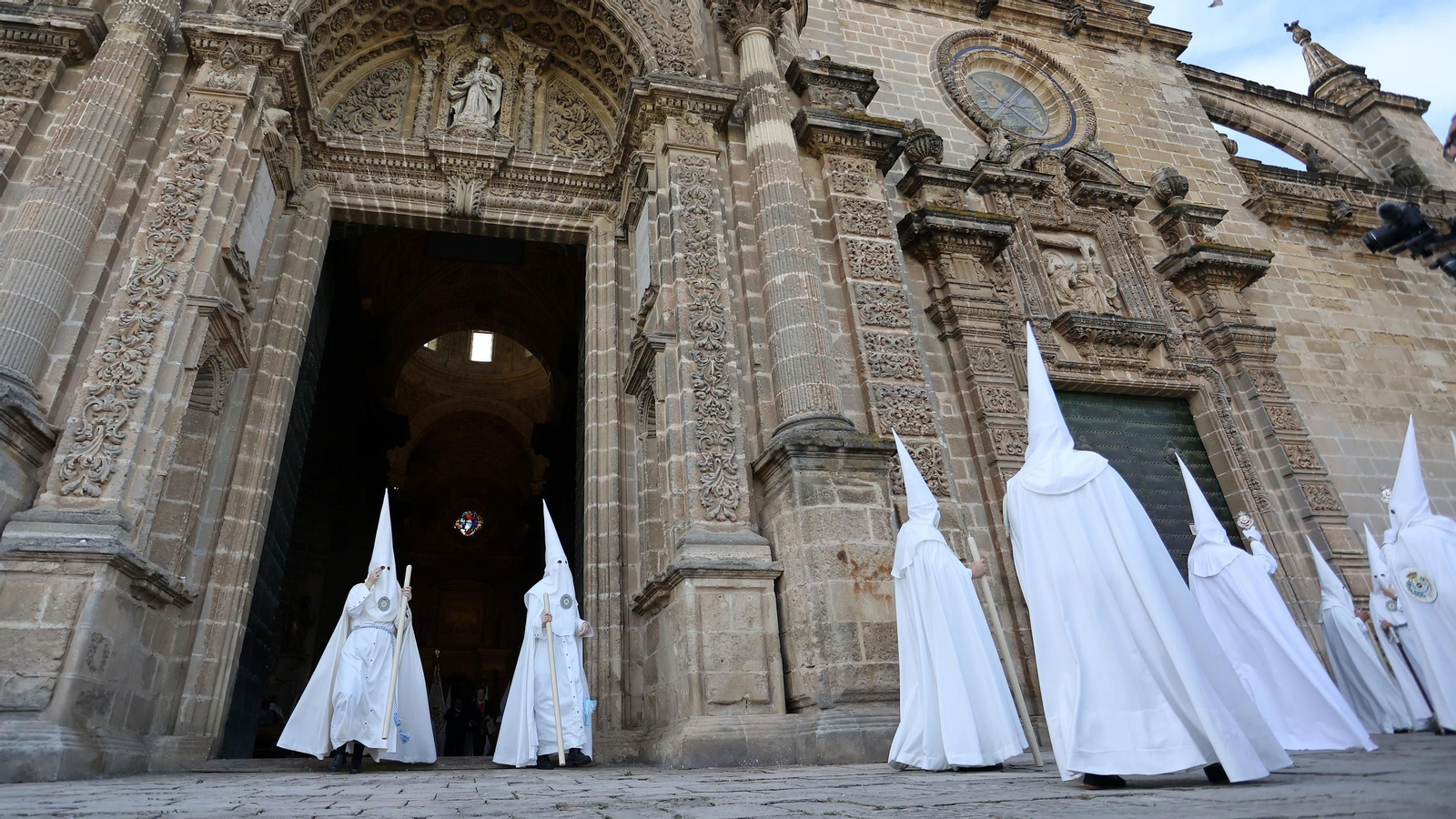 Imágenes de la Hermandad del Resucitado en el Domingo de Resurrección de Jerez 2025