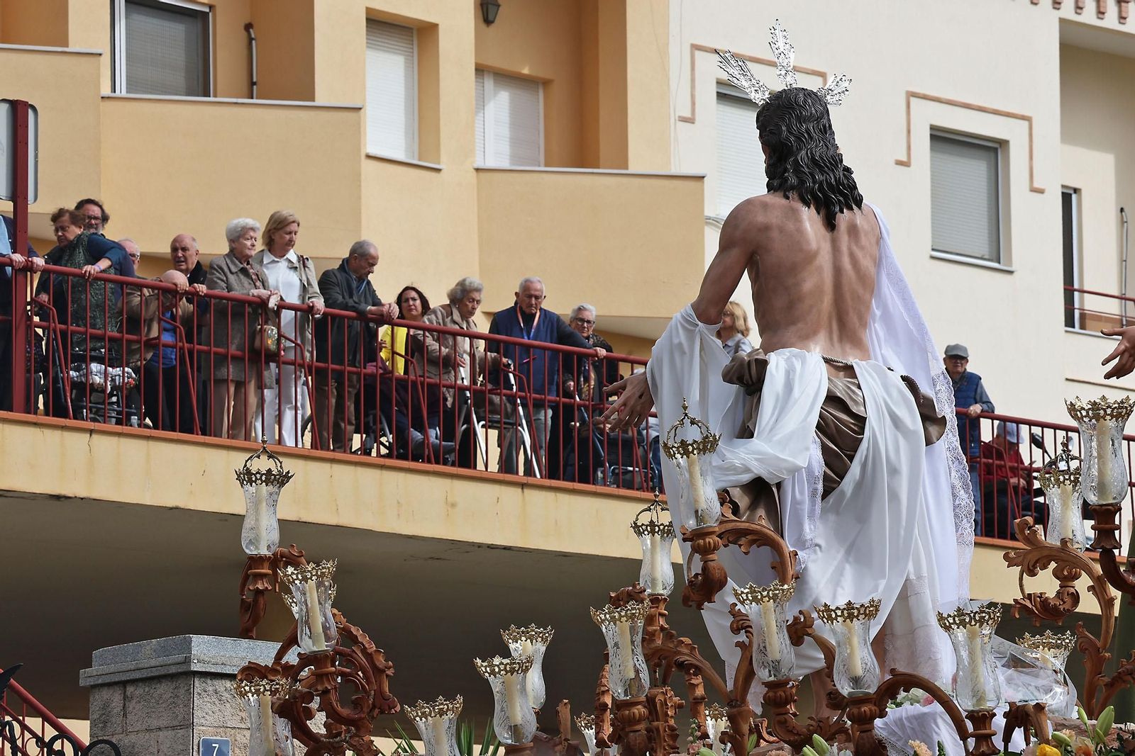 Imágenes de El Resucitado por el barrio de La Hispanidad