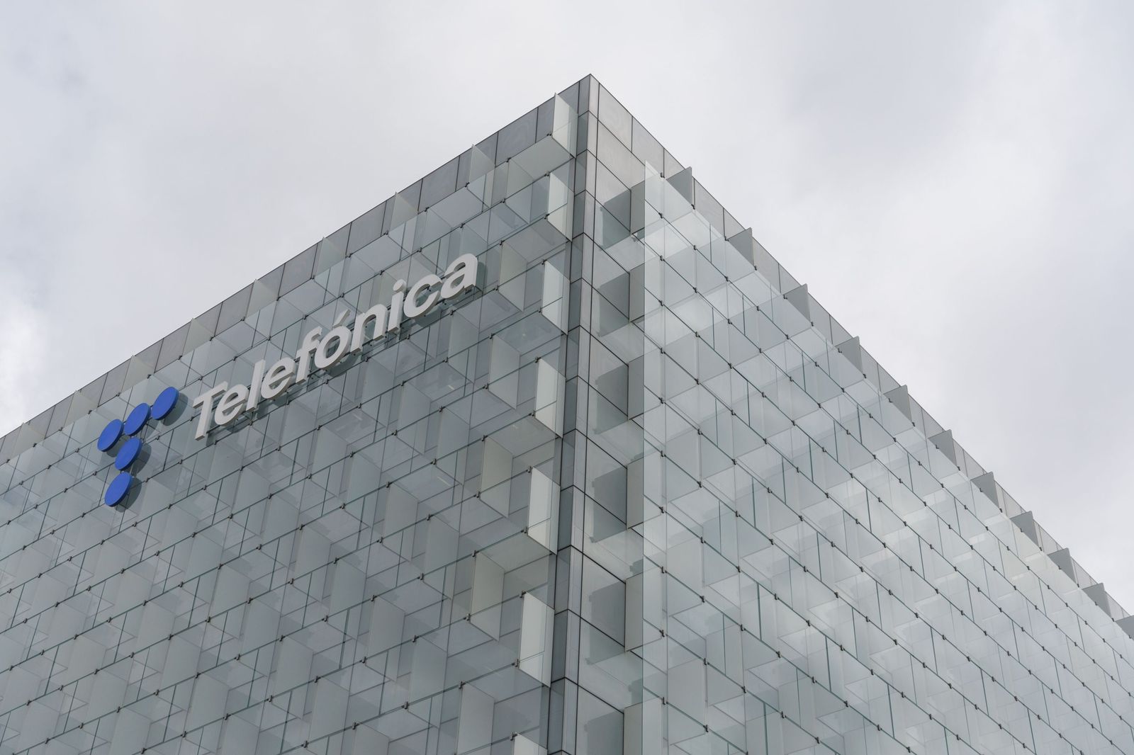 Exterior de la sede de Telefónica en Madrid