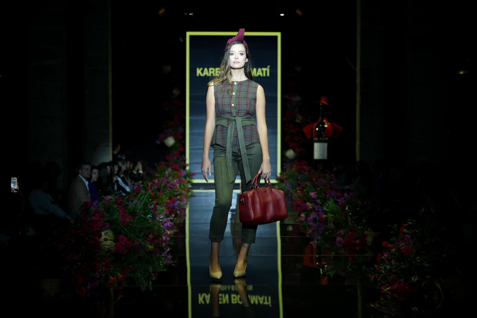 Desfile de Karen Bonmatí en la Pasarela Flamenca Tío Pepe Jerez 2024