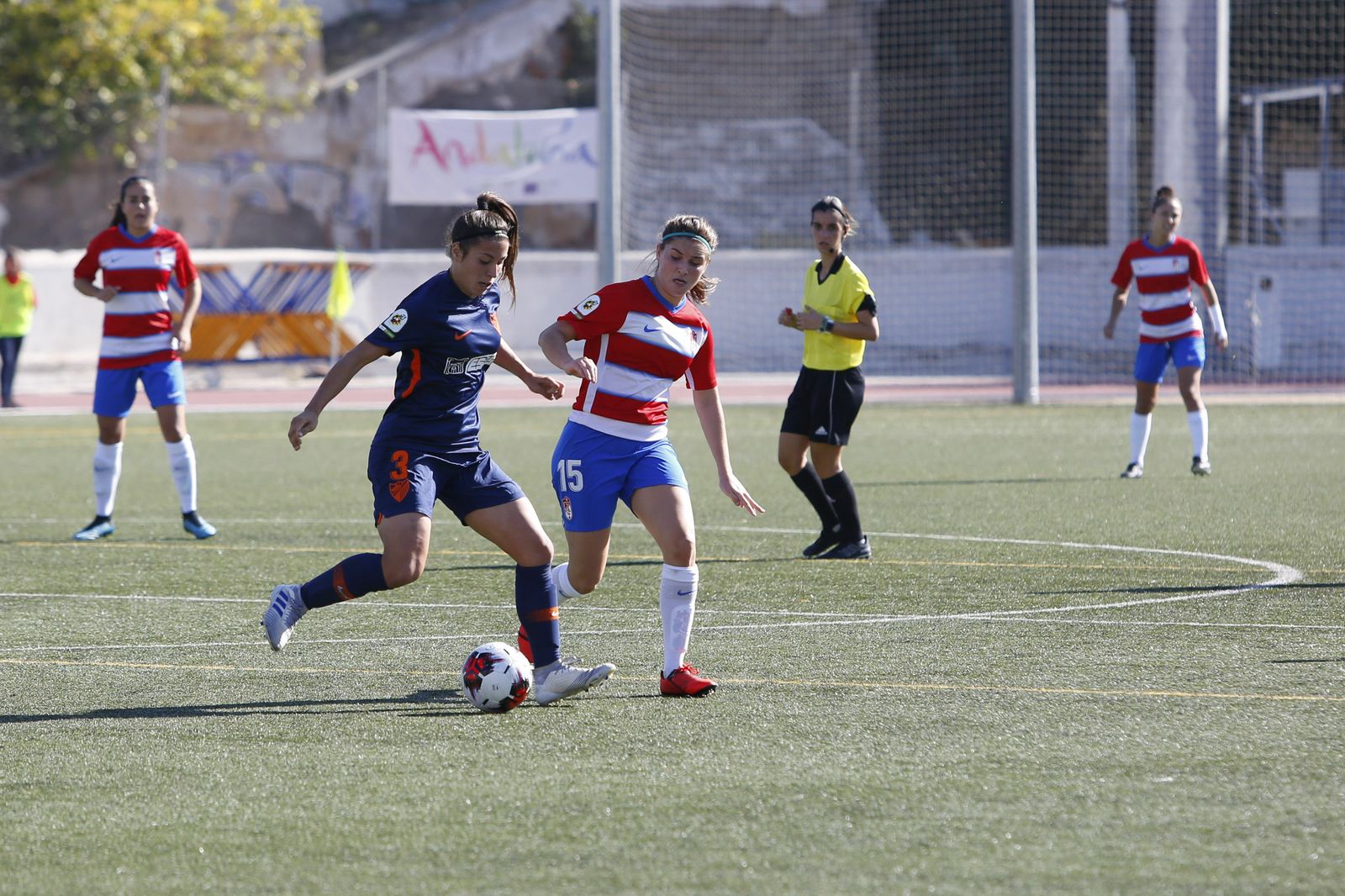 Lance de la visita del Málaga Femenino al Granada.