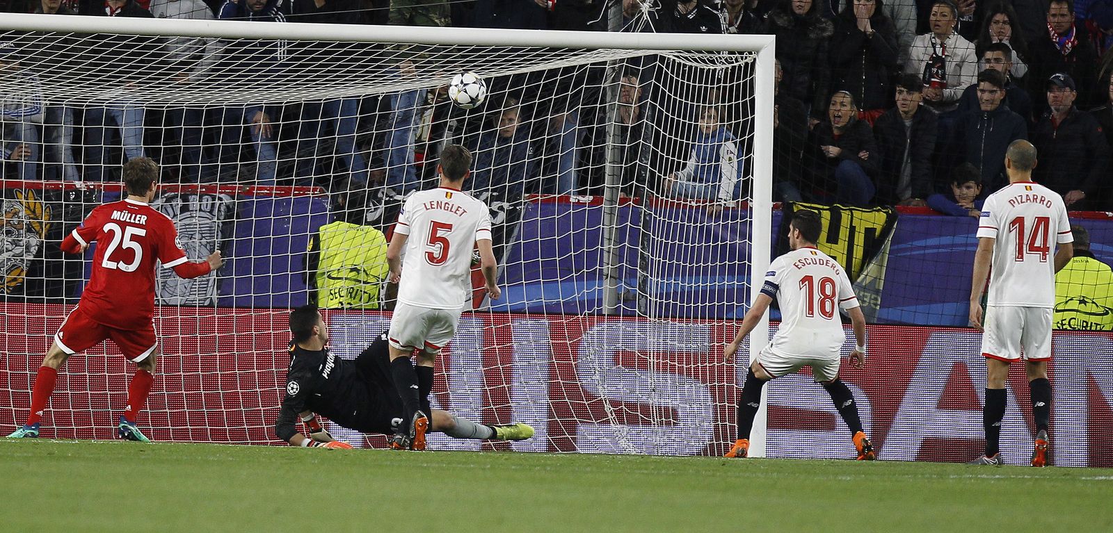 Las imágenes del Sevilla-Bayern Múnich