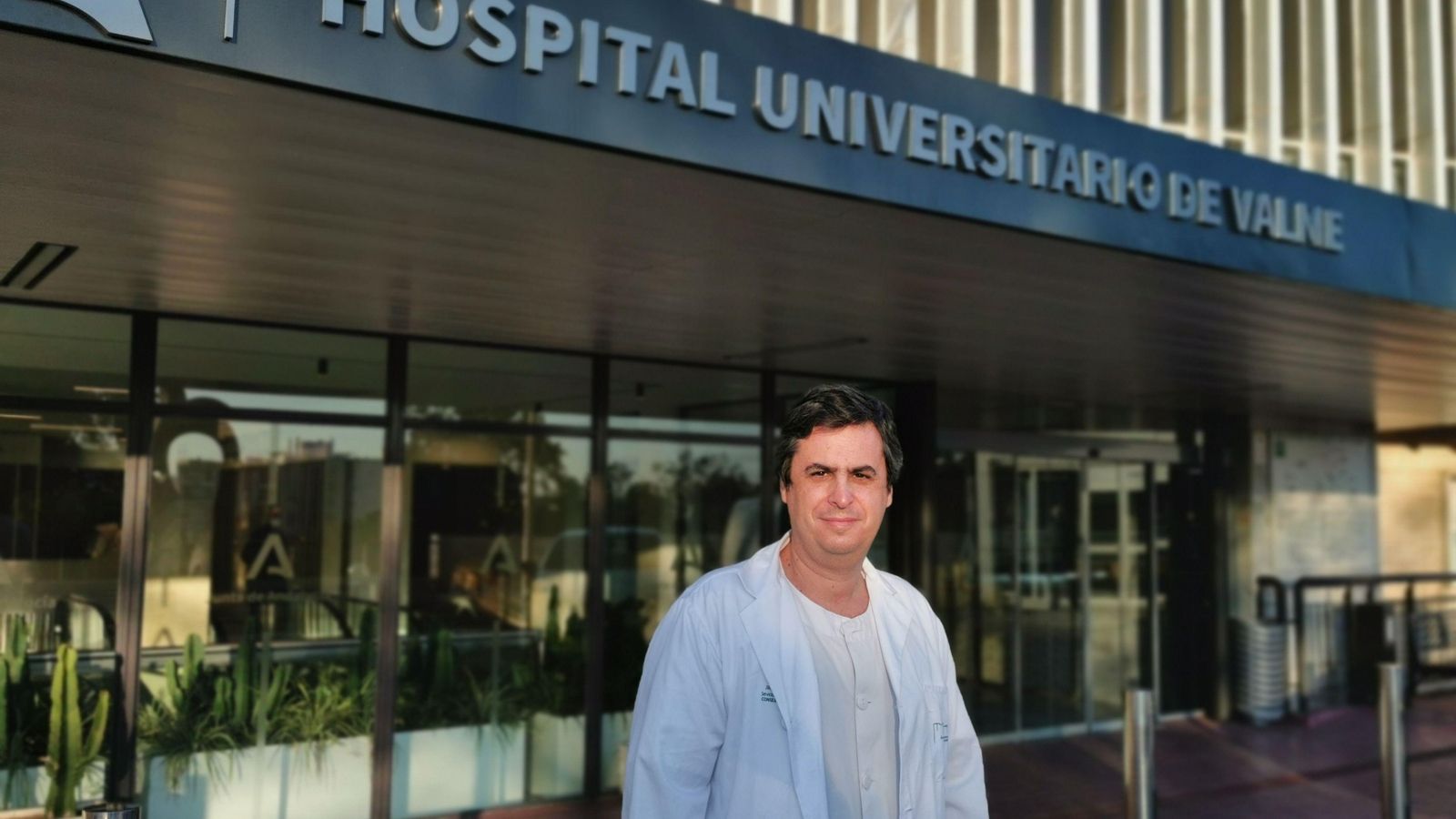 El coordinador del Grupo de Investigación Clínica en Enfermedades Infecciosas y Microbiología del Hospital de Valme, Nicolás Merchante.