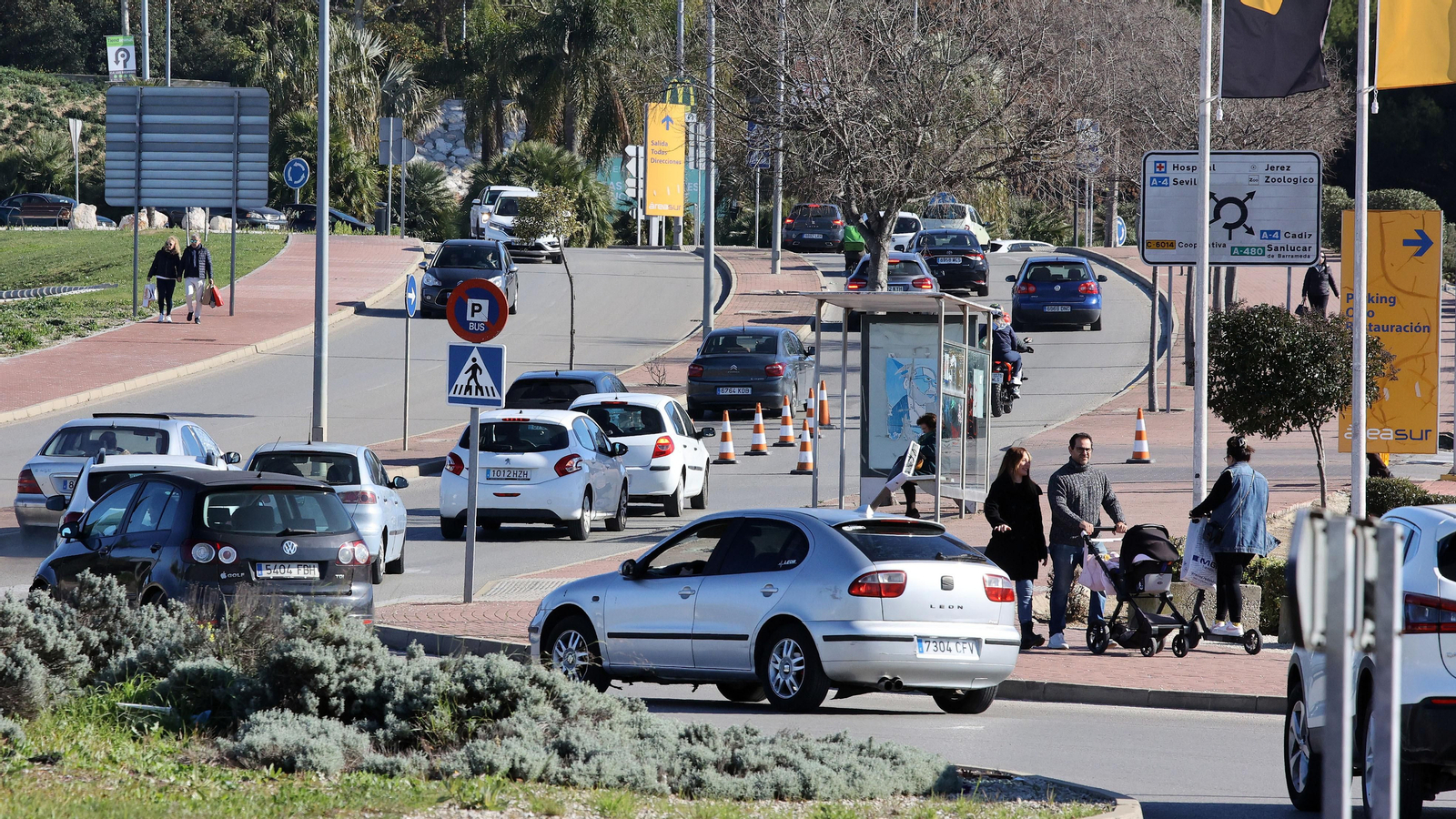 Comercios llenos por las rebajas en Jerez